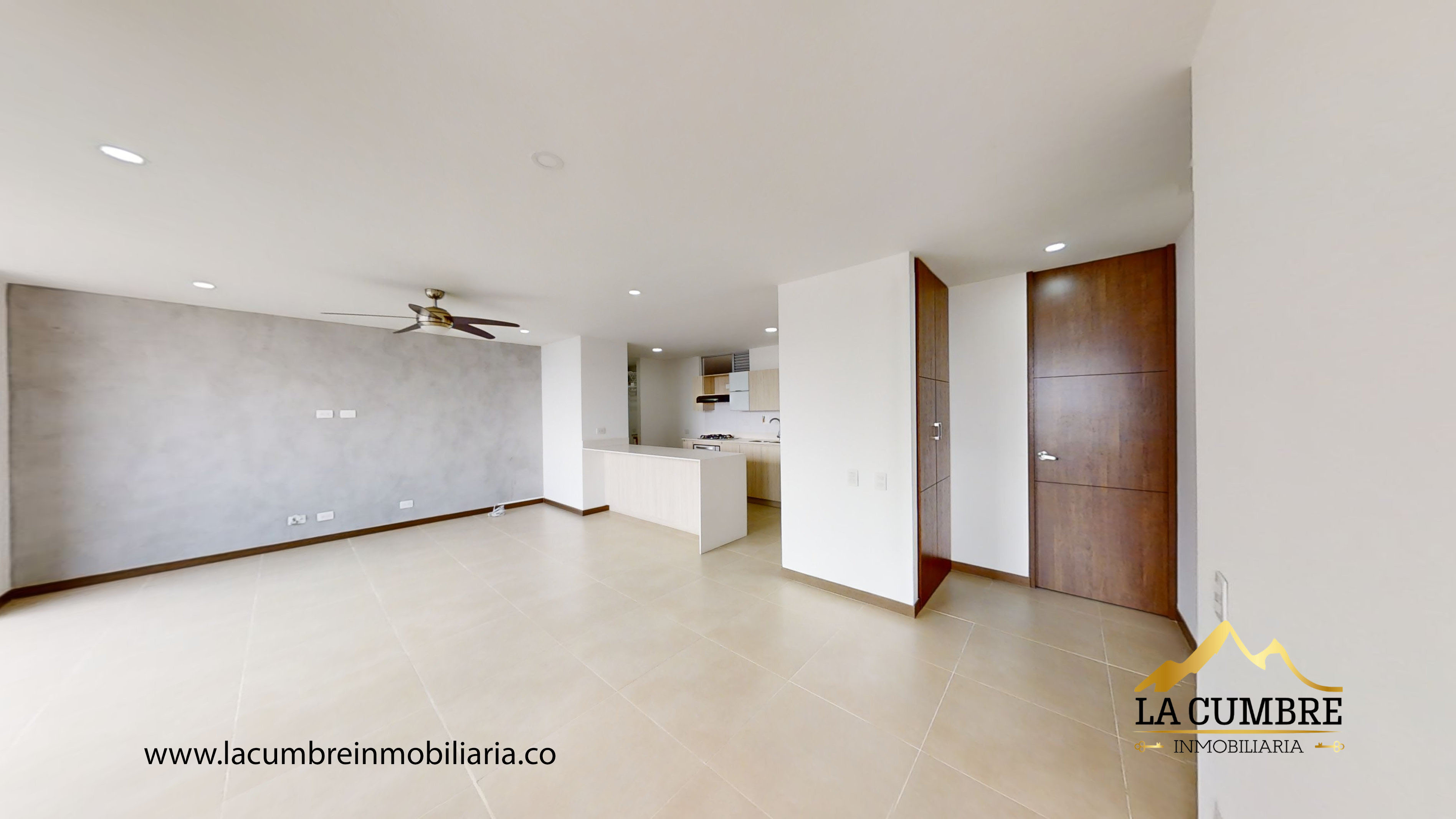 Apartamento en arriendo en Loma De Los Gonzalez, Medellín · foto 3 de 13