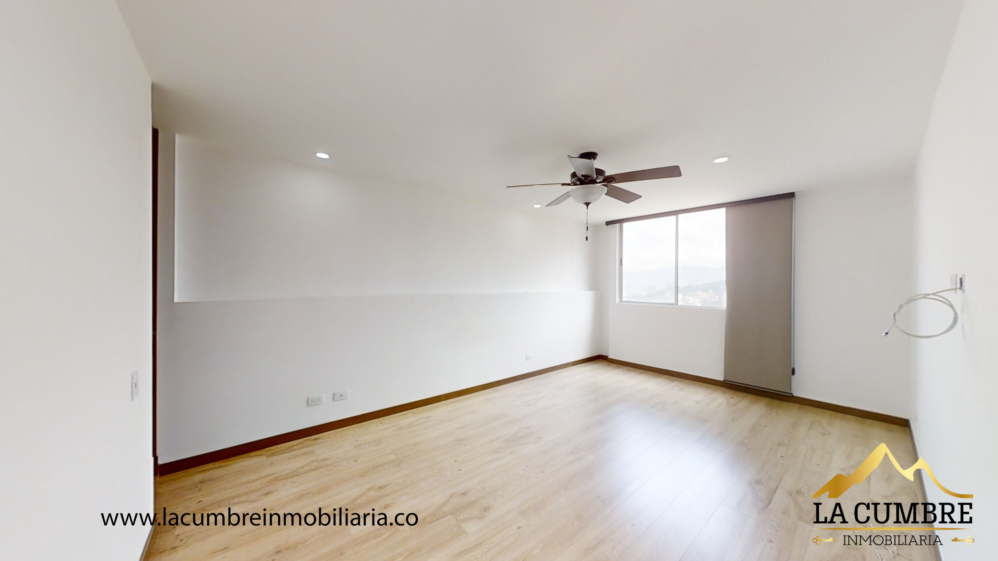 Apartamento en arriendo en Loma De Los Gonzalez, Medellín · foto 9 de 13