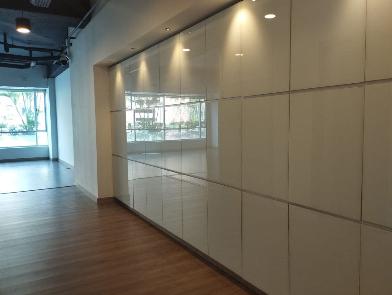 Oficina en arriendo en El Tesoro, Medellín, 130 m² · foto 14 de 20