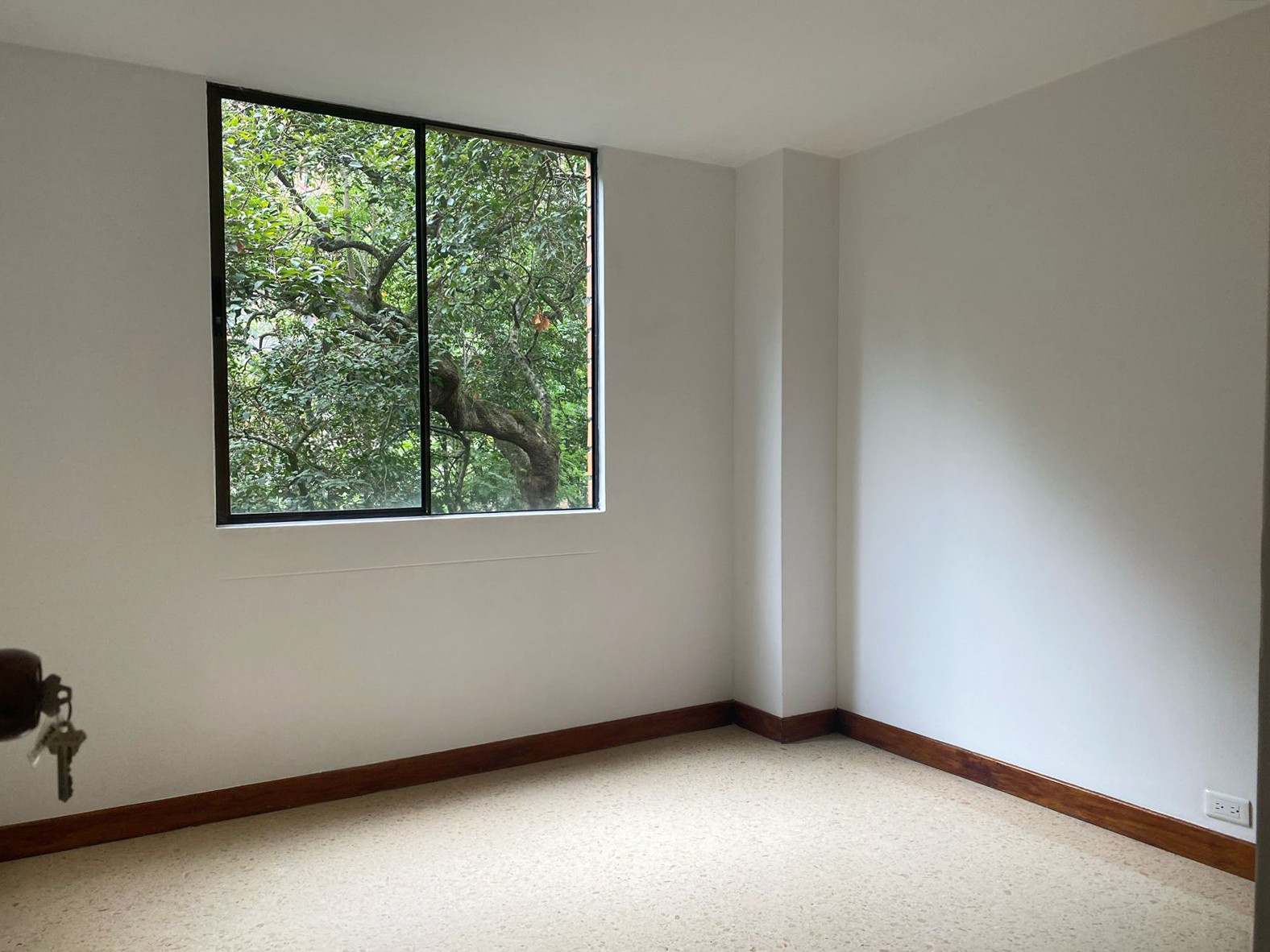 Apartamento de 2 alcobas en arriendo en El Diamante 2, Medellín, 80 m² · foto 12 de 18