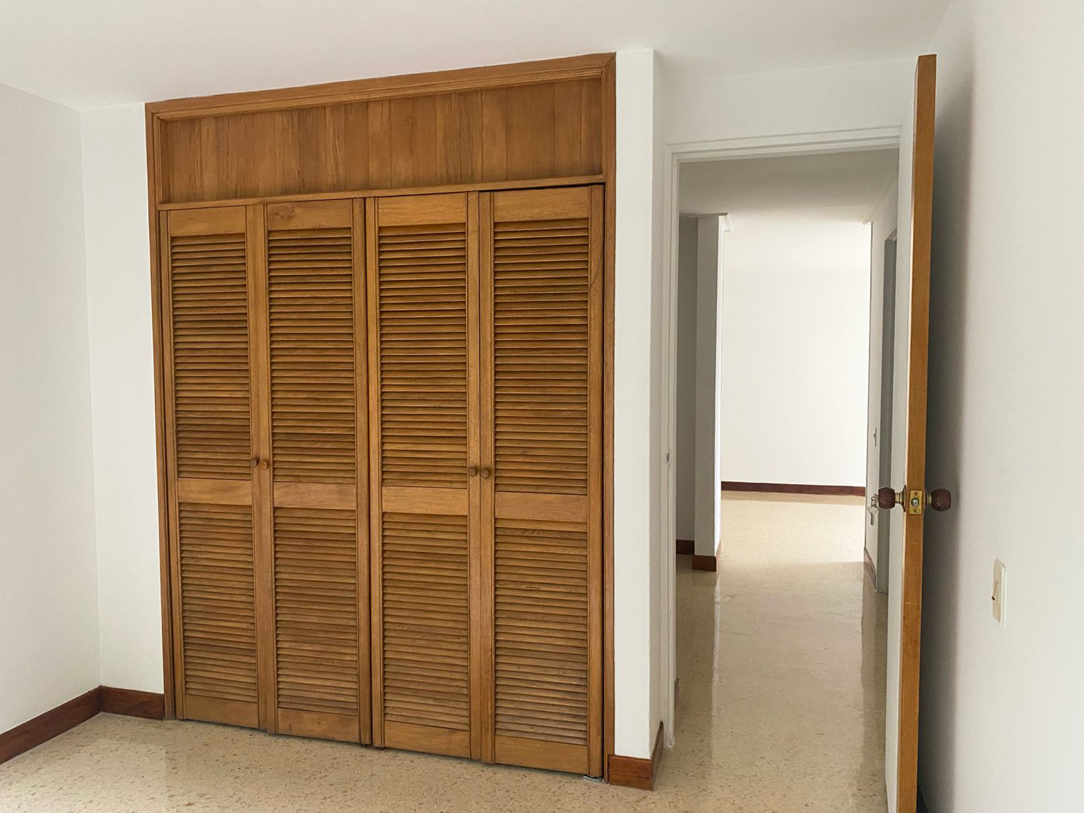 Apartamento de 2 alcobas en arriendo en El Diamante 2, Medellín, 80 m² · foto 14 de 18