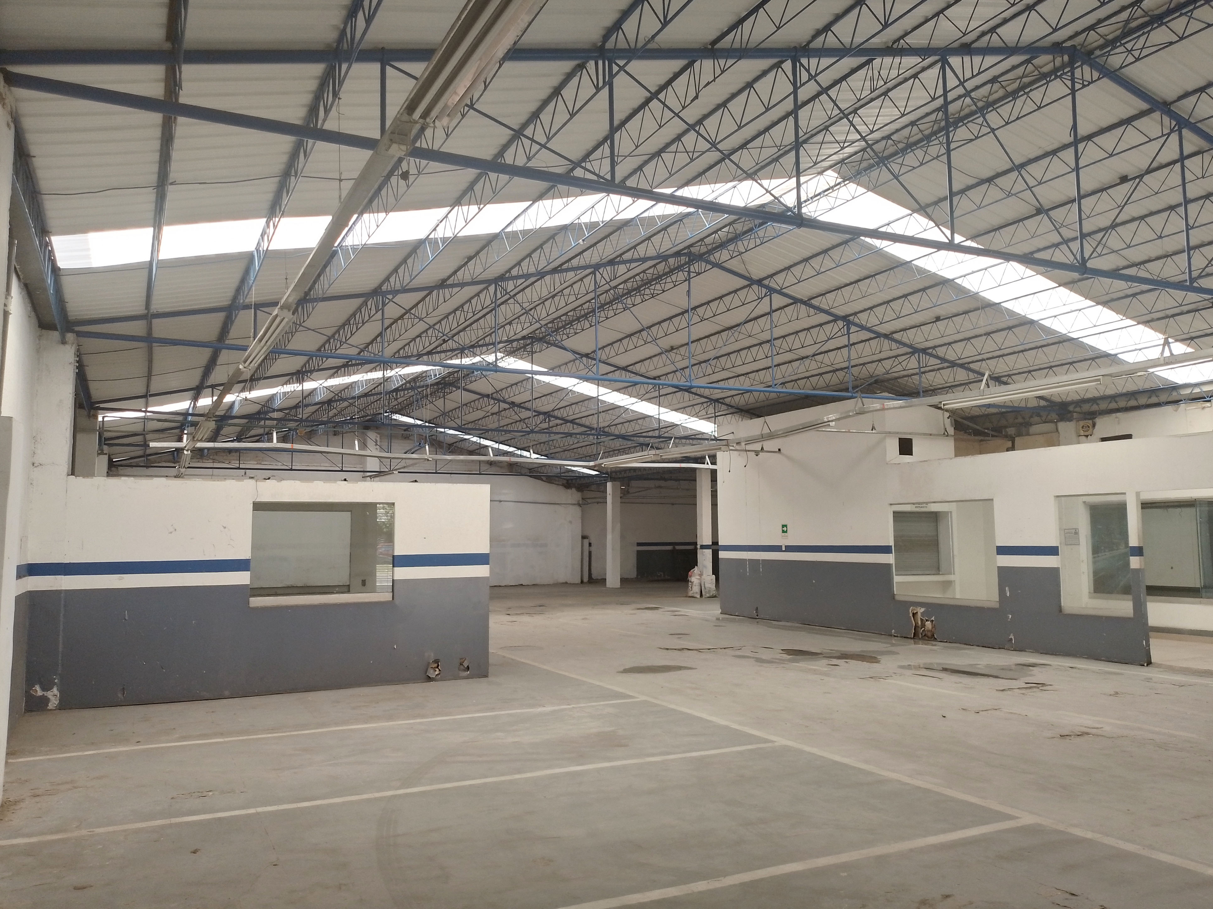 Local en venta en San Joaquin, Medellín, 1250 m² · foto 5 de 8