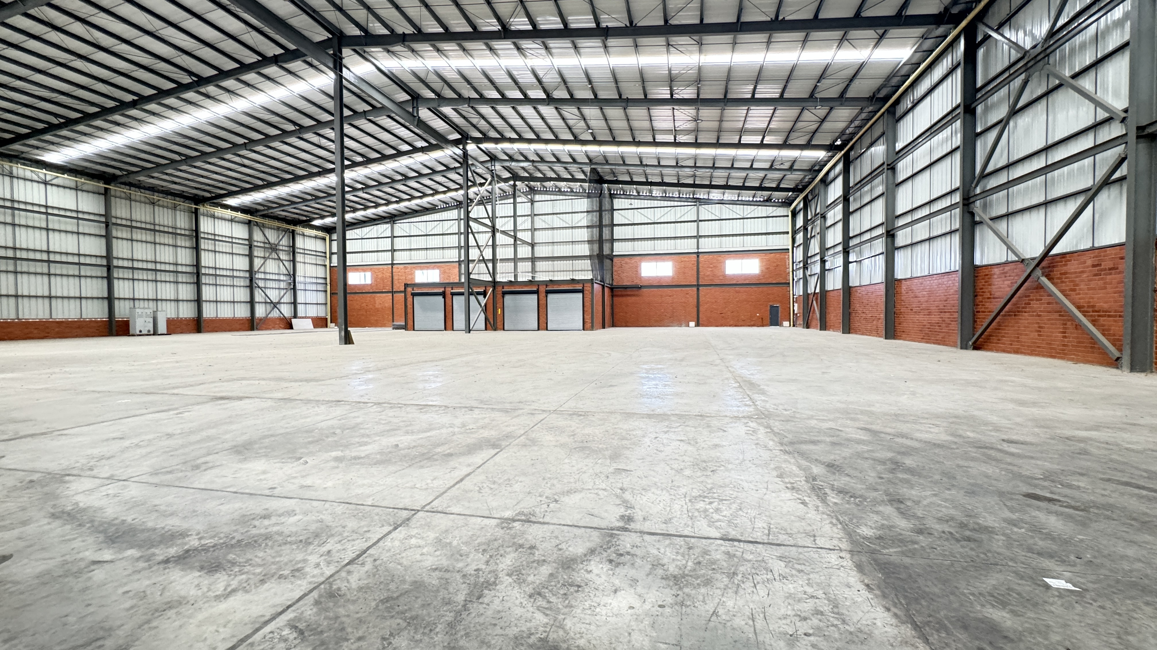 Bodega en venta en Acopi, Yumbo, 4998 m² · foto 2 de 24