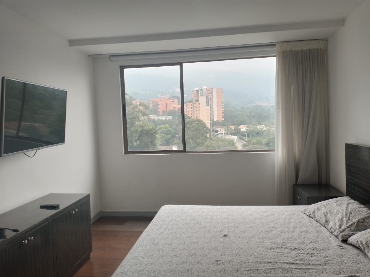 Apartamento de 2 alcobas en arriendo en San Lucas, Medellín, 95 m² · foto 13 de 20