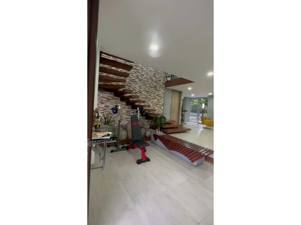 Casa de 4 alcobas en venta en Villa Marina, Ibagué, 375 m² · foto 6 de 20