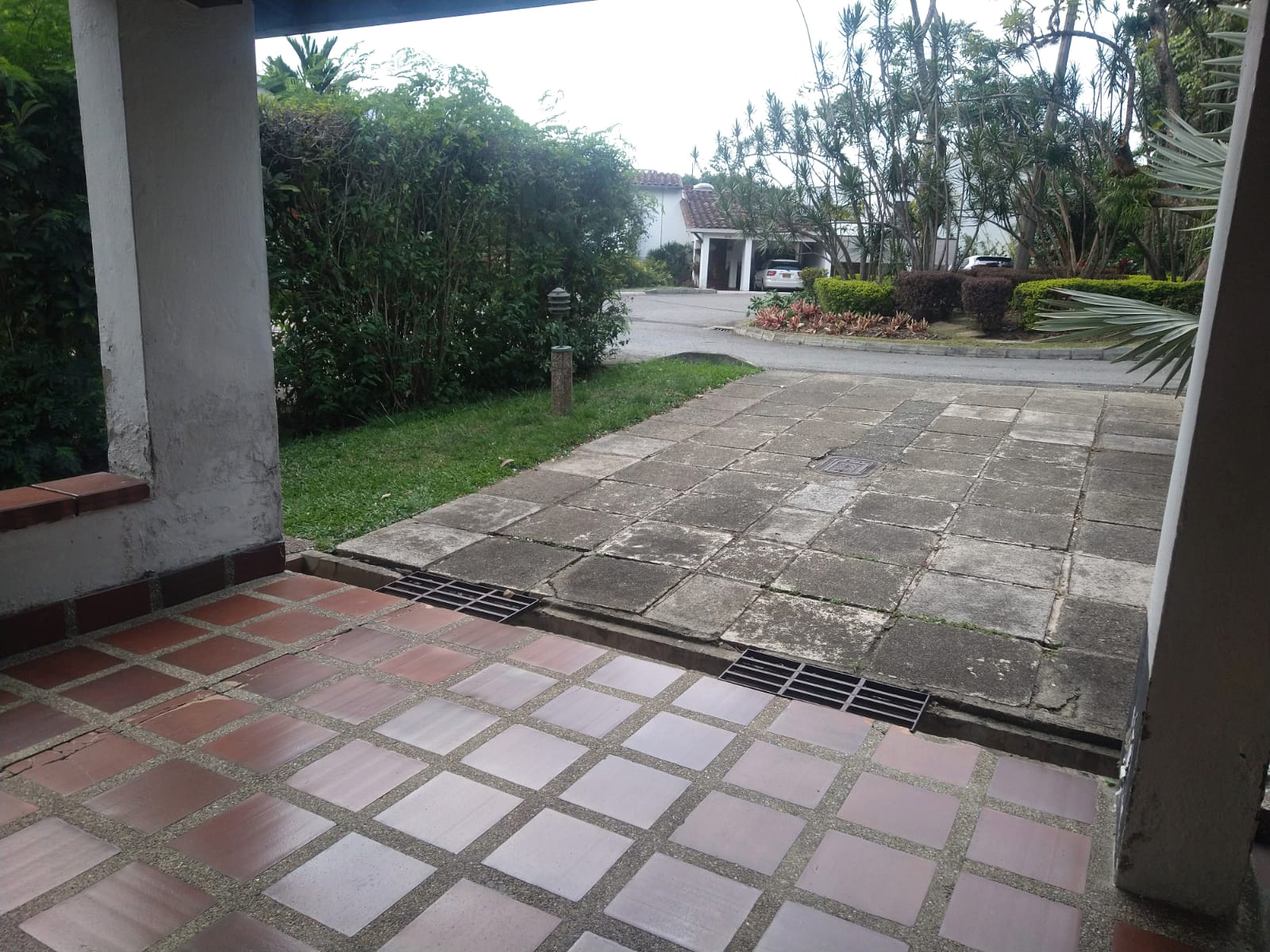 Casa de 4 alcobas en venta en El Diamante 2, Medellín, 300 m² · foto 11 de 19