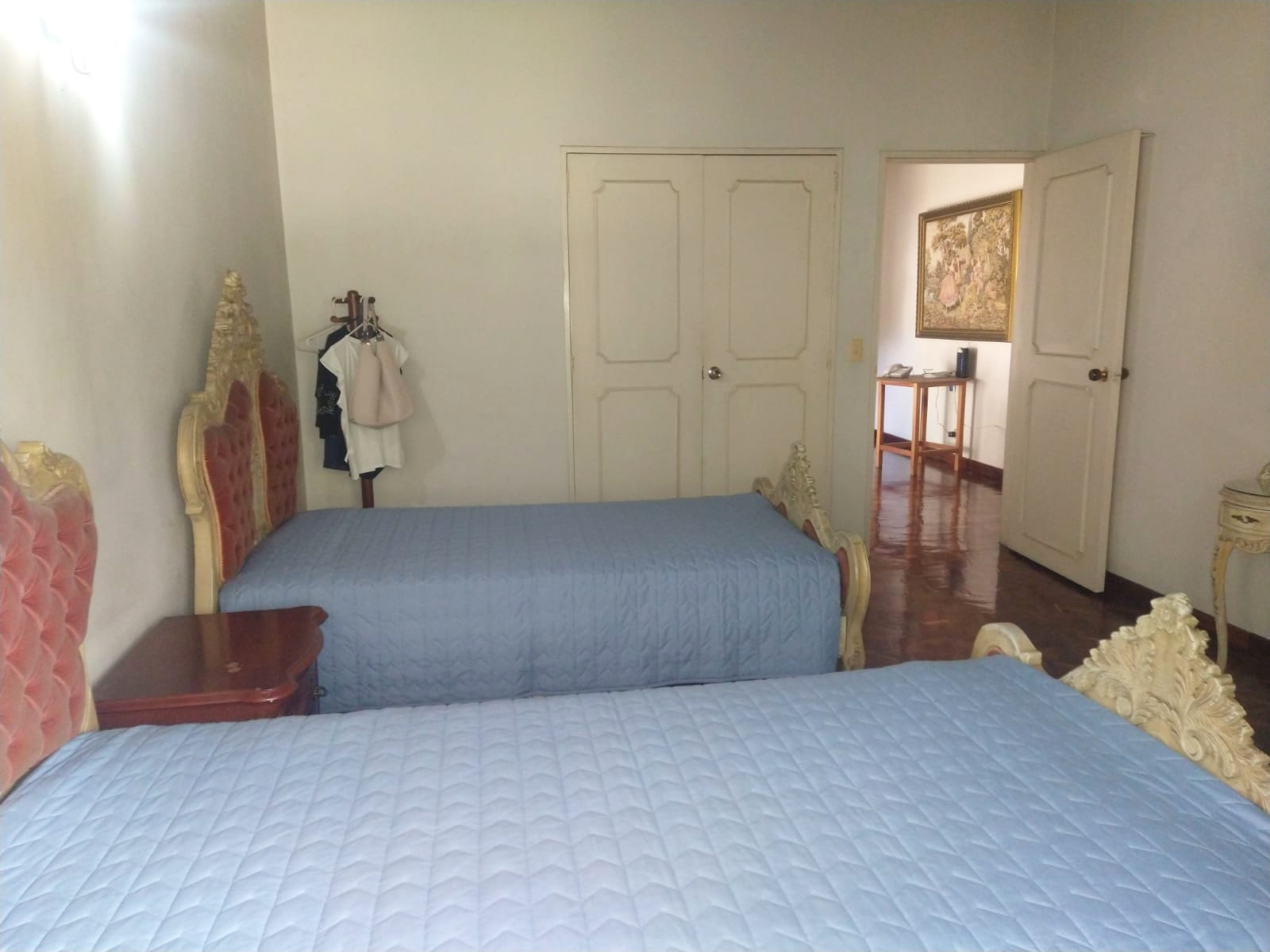Casa de 4 alcobas en venta en El Diamante 2, Medellín, 300 m² · foto 4 de 19