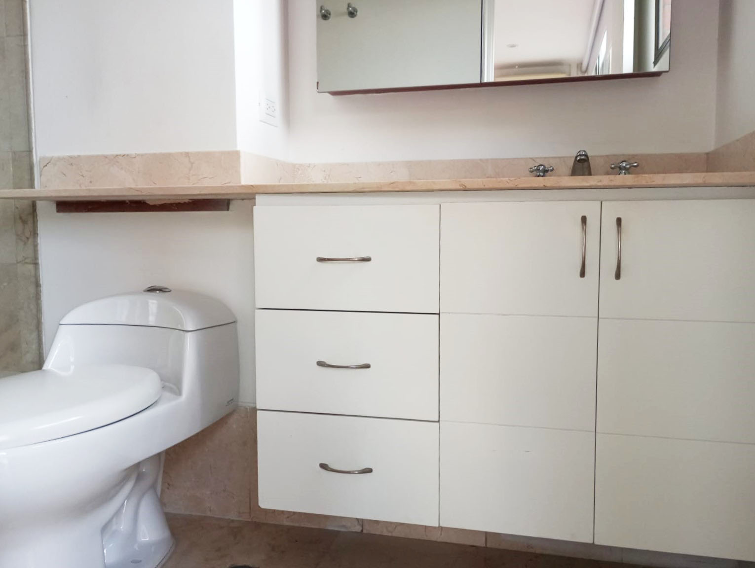Apartamento en arriendo en La Florida, Medellín · foto 12 de 15