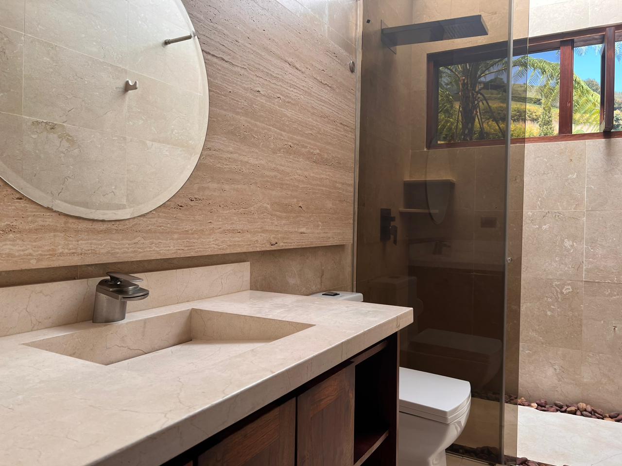 Casa de 3 alcobas en venta en Guarne, 400 m² · foto 10 de 20