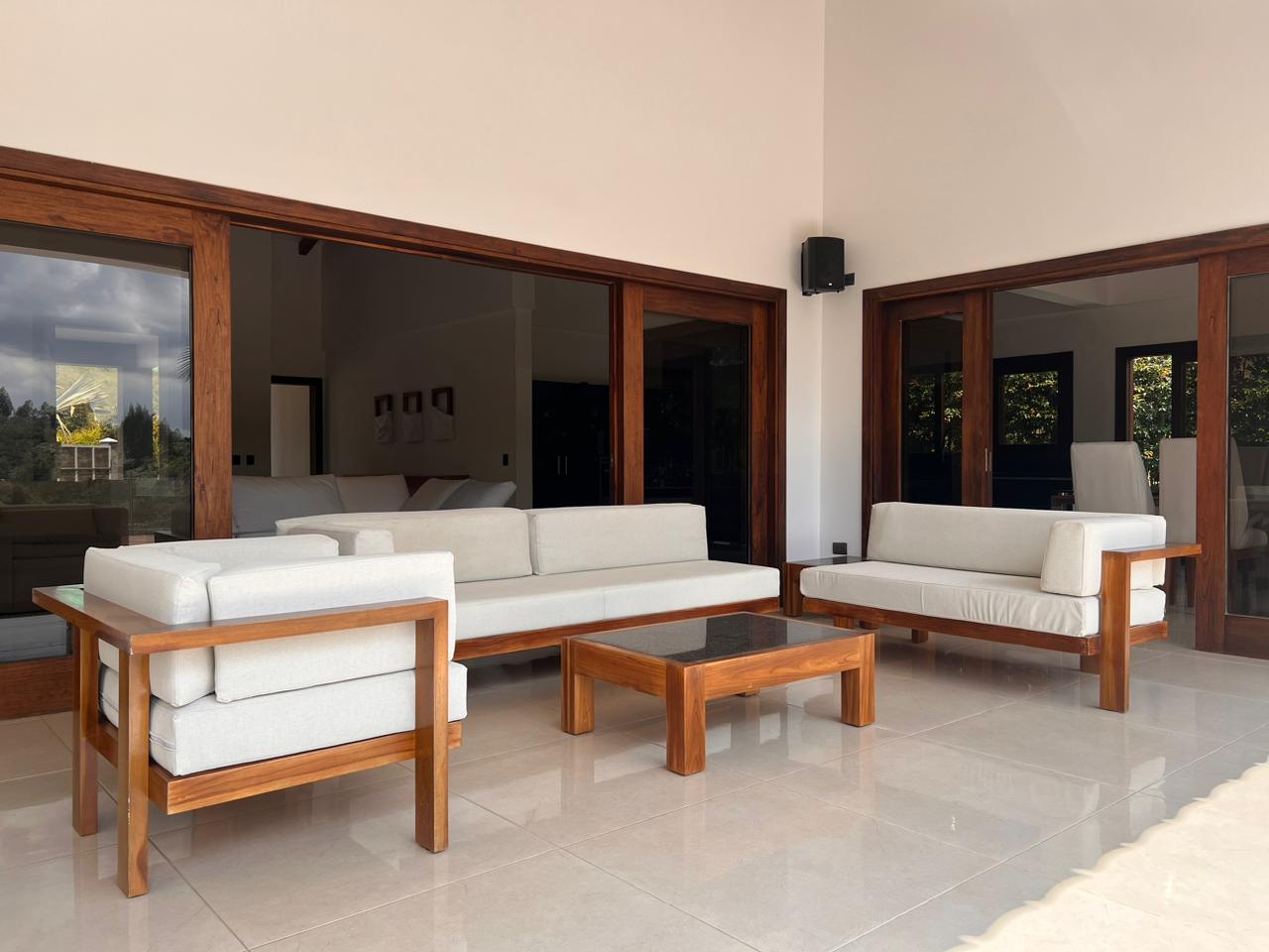 Casa de 3 alcobas en venta en Guarne, 400 m² · foto 13 de 20