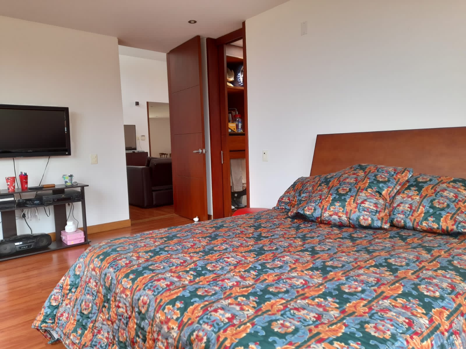 Casa de 4 alcobas en venta en San Cayetano, La Calera, 530 m² · foto 4 de 23