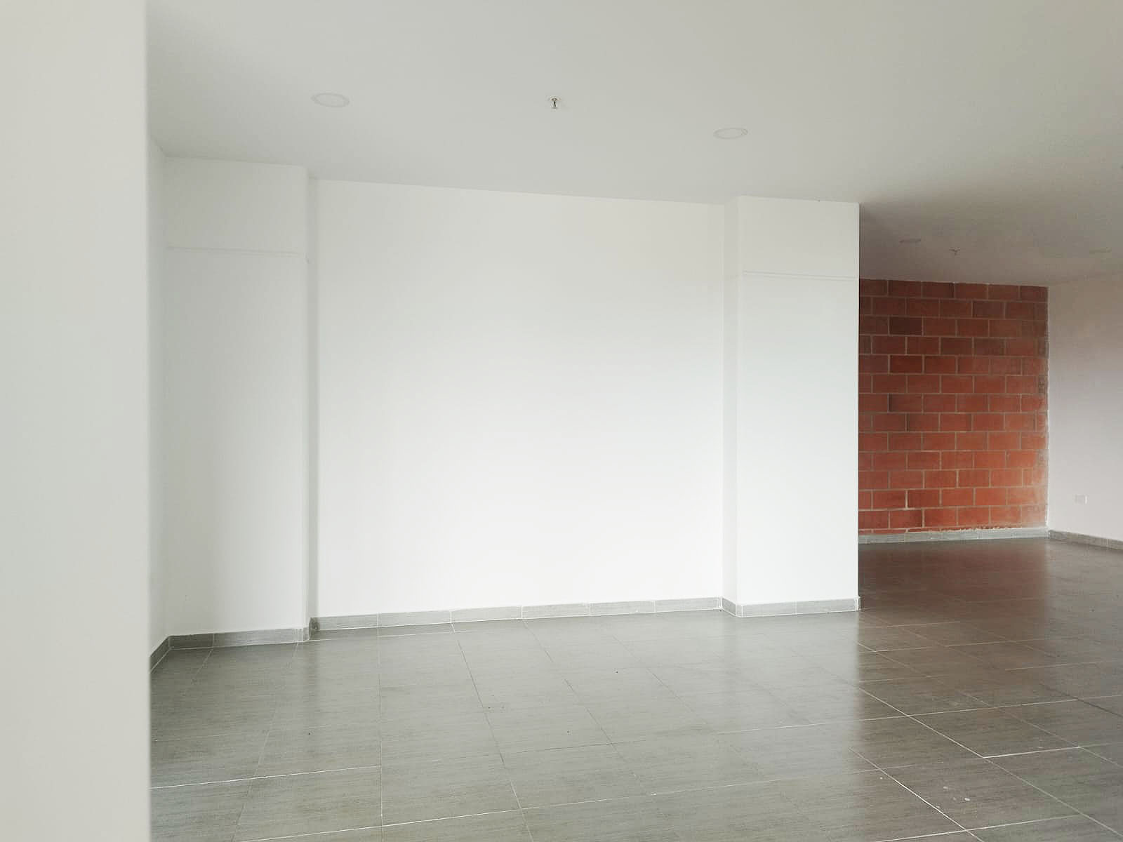 Local en arriendo en Las Antillas, Envigado, 100 m² · foto 3 de 13