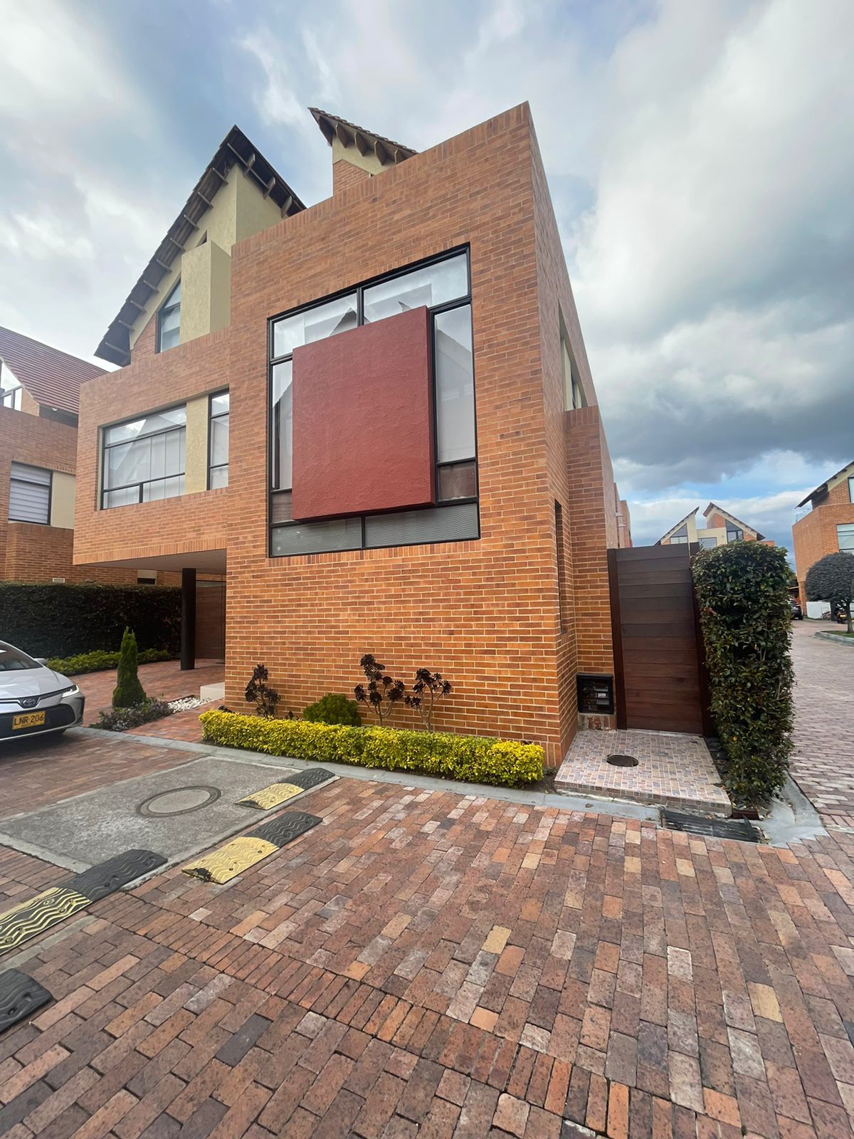 Casa de 4 alcobas en venta en La Dorada, Chía, 269 m² · foto 3 de 15