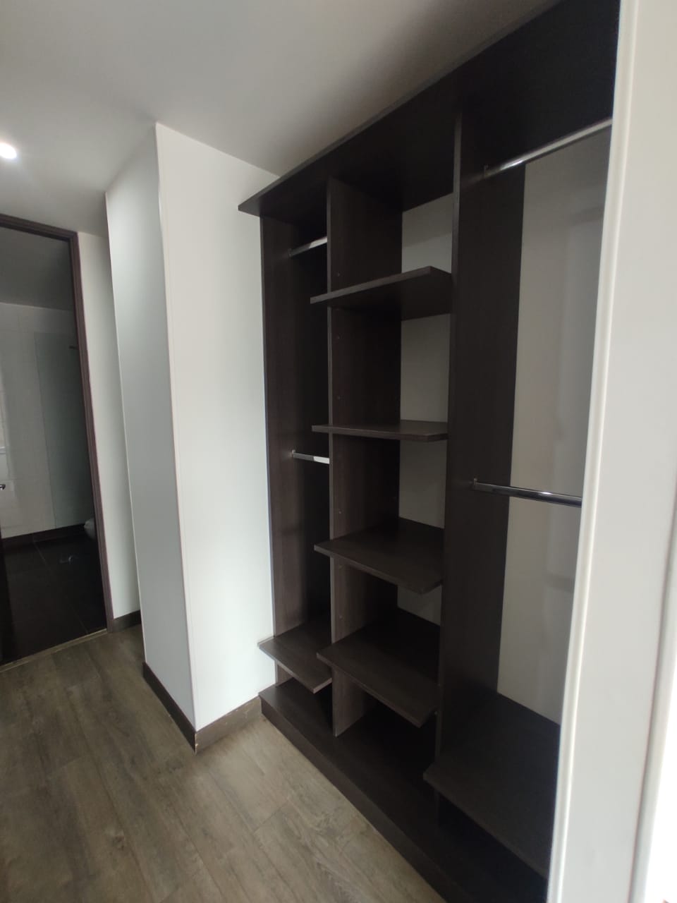 Apartamento de 1 alcoba en venta en Santa Barbara, Bogotá, 59 m² · foto 11 de 19