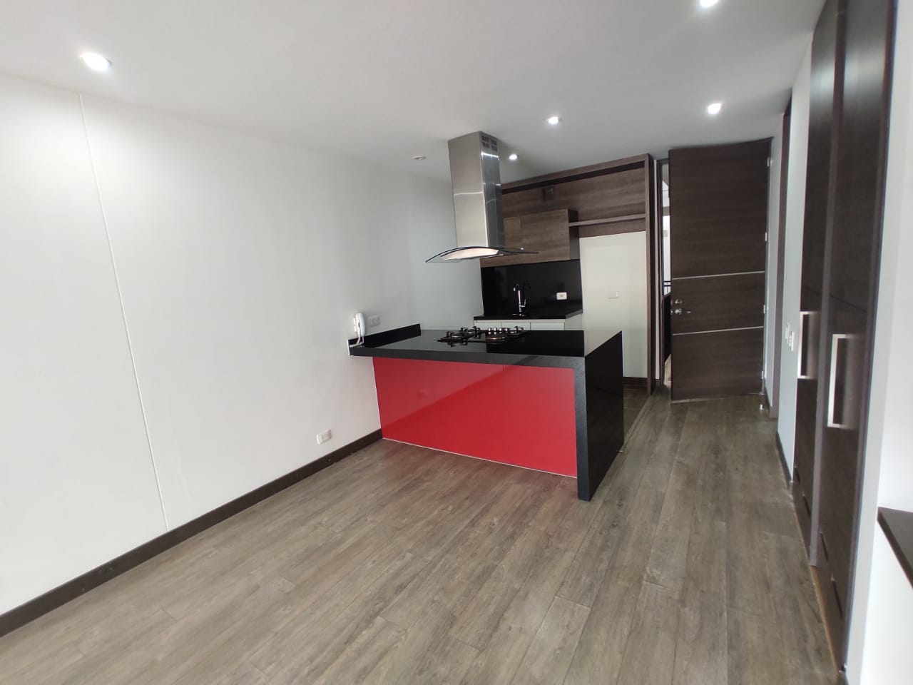 Apartamento de 1 alcoba en venta en Santa Barbara, Bogotá, 59 m² · foto 7 de 19