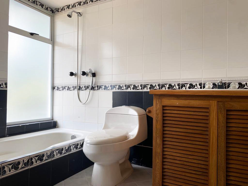 Casa de 3 alcobas en venta en Llano Grande, Rionegro, 250 m² · foto 11 de 16