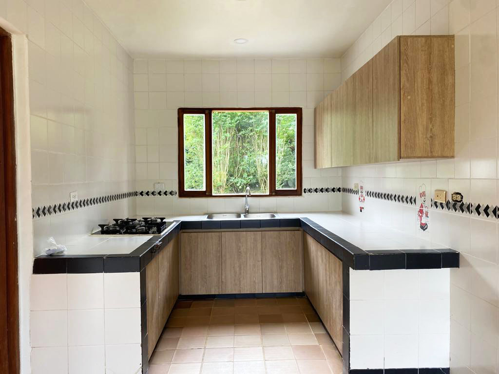 Casa de 3 alcobas en venta en Llano Grande, Rionegro, 250 m² · foto 4 de 16