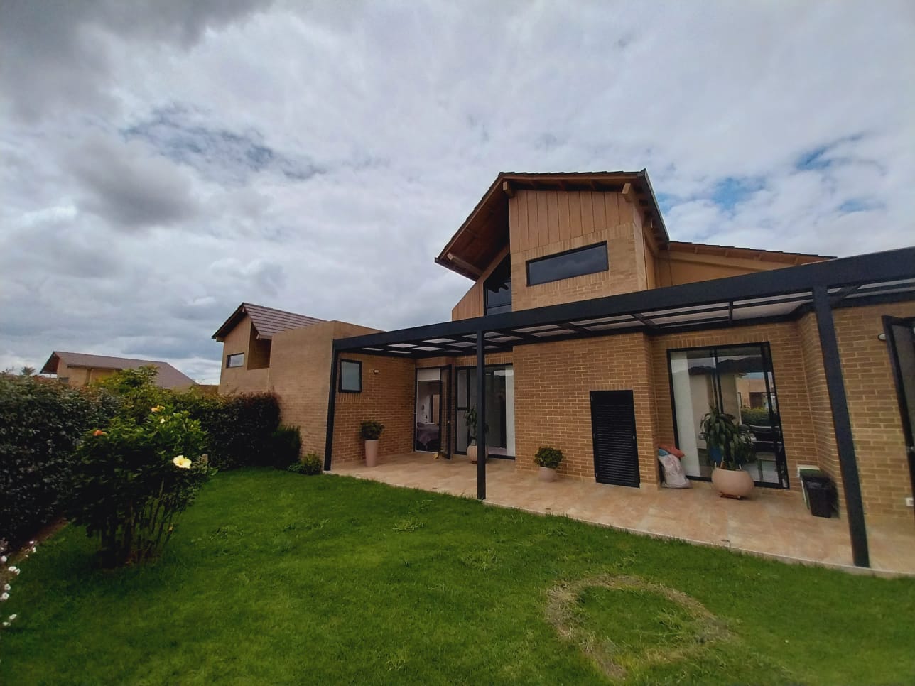 Casa en venta en Rio Grande, Cajicá · foto 3 de 24