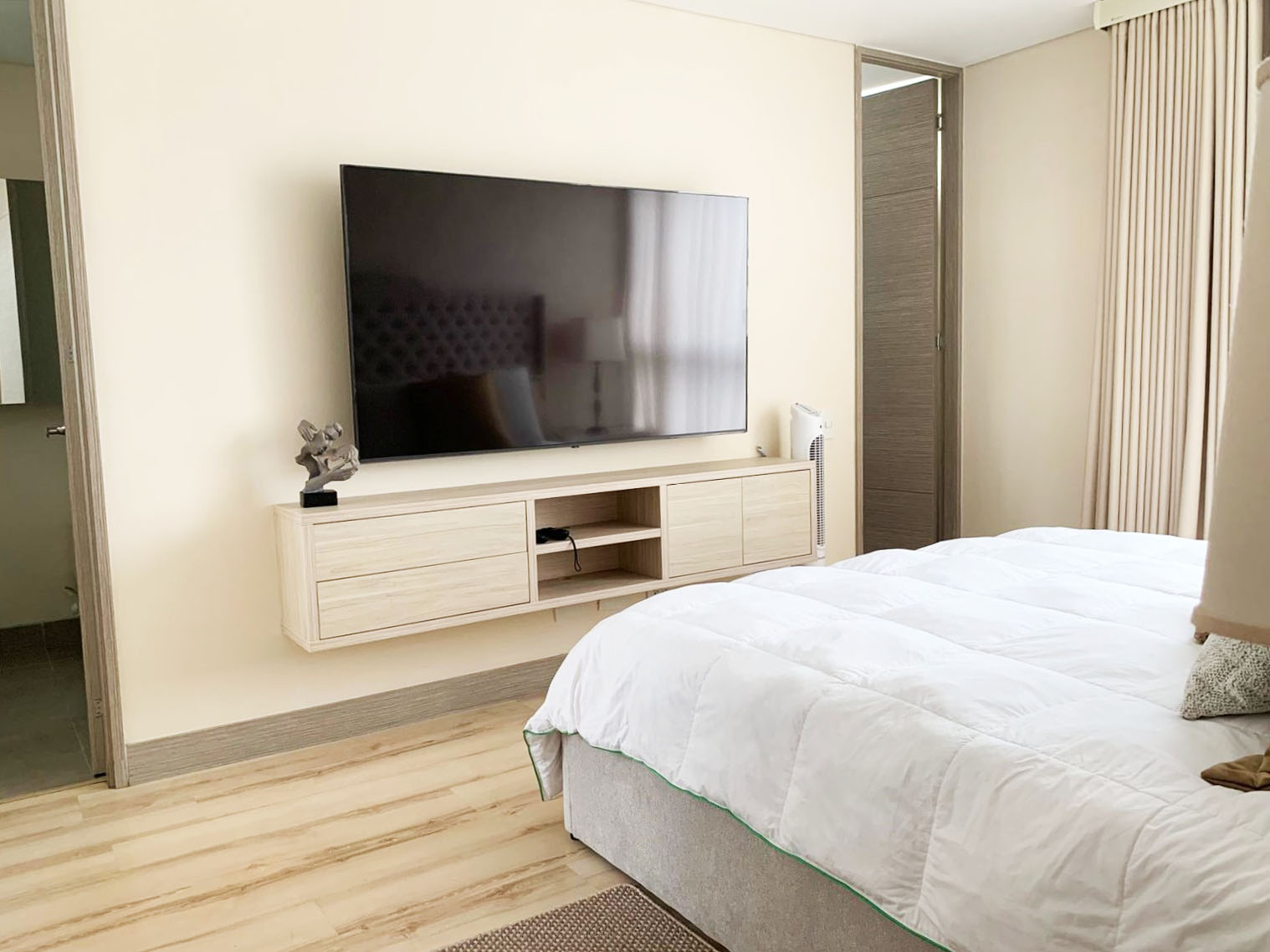 Apartamento de 3 alcobas en arriendo en El Poblado, Medellín, 150 m² · foto 10 de 15