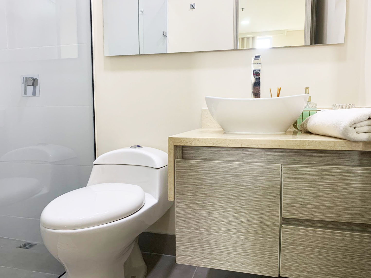 Apartamento de 3 alcobas en arriendo en El Poblado, Medellín, 150 m² · foto 13 de 15