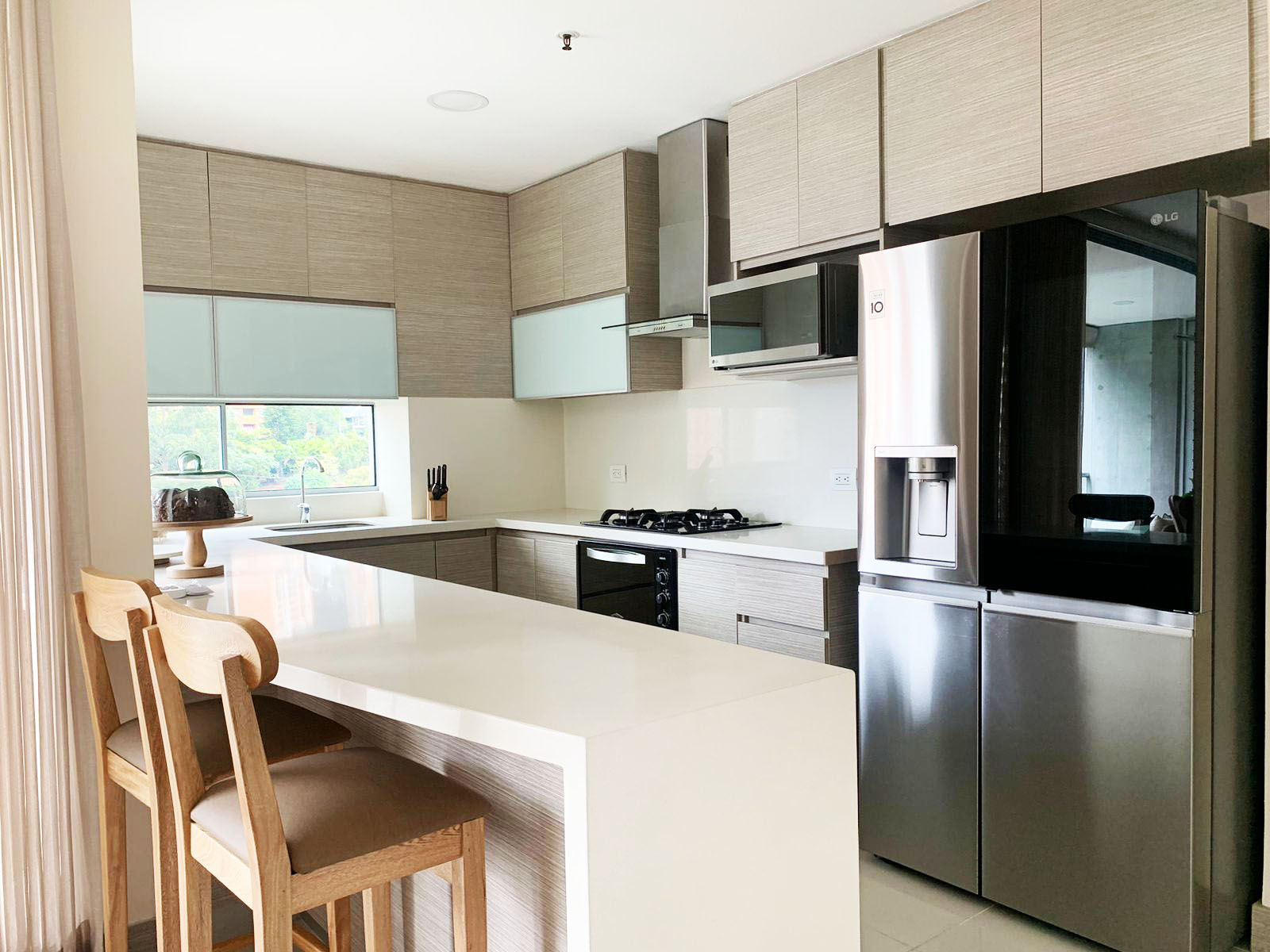 Apartamento de 3 alcobas en arriendo en El Poblado, Medellín, 150 m² · foto 6 de 15
