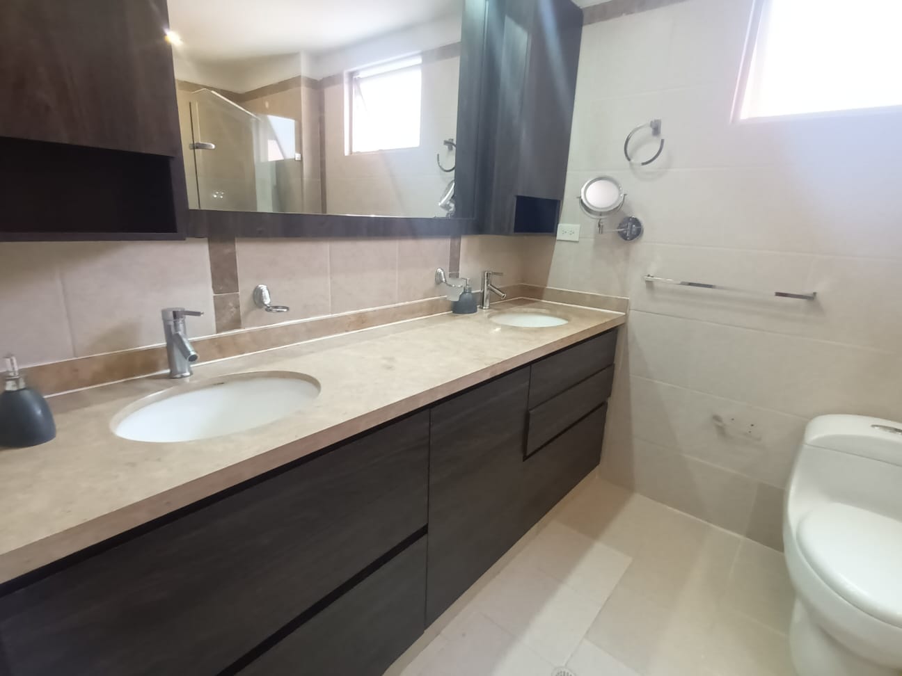 Casa de 5 alcobas en venta en Pance Alto, Cali, 350 m² · foto 21 de 22