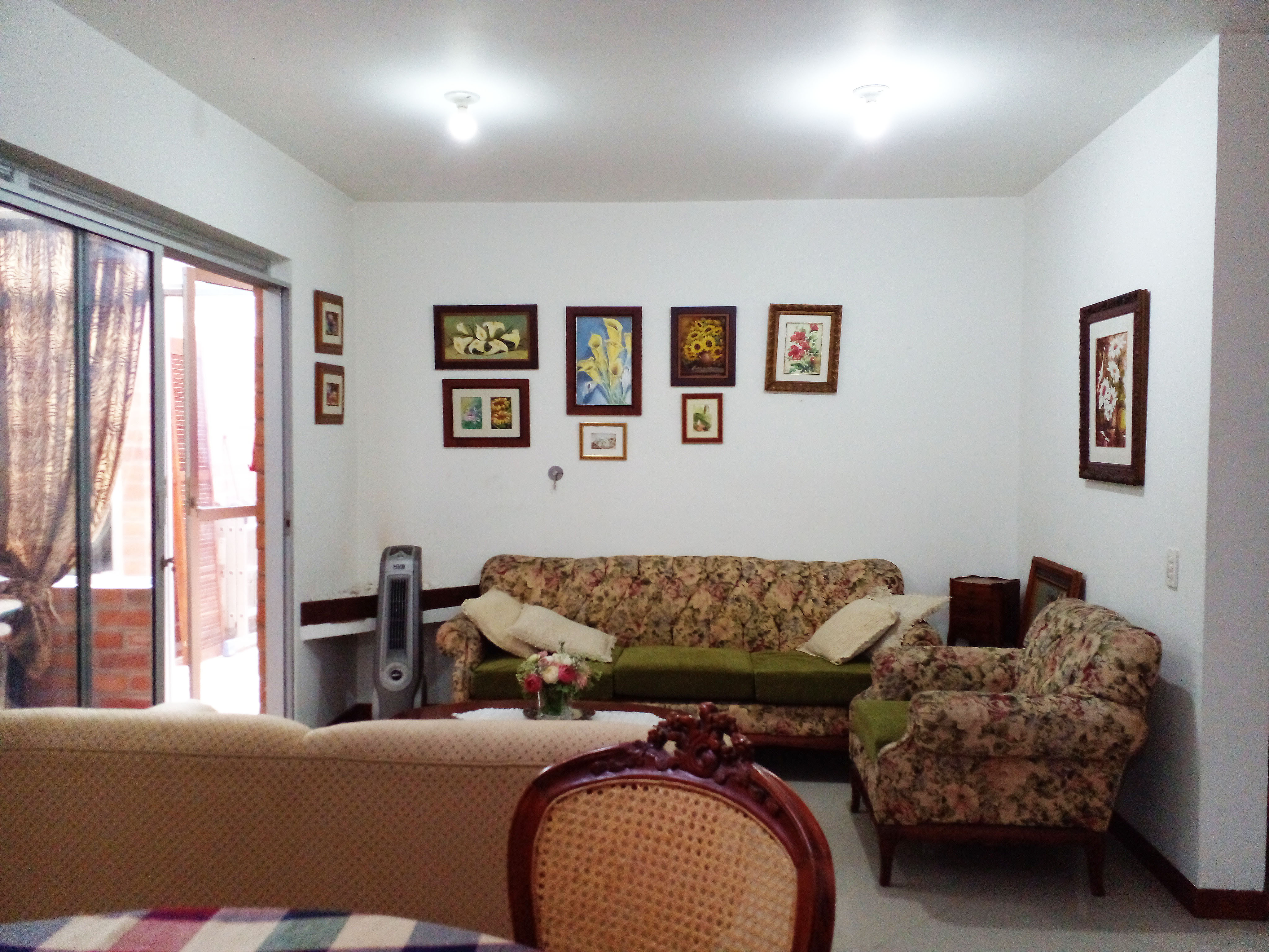 Casa de 3 alcobas en venta en El Retiro, 146 m² · foto 2 de 19