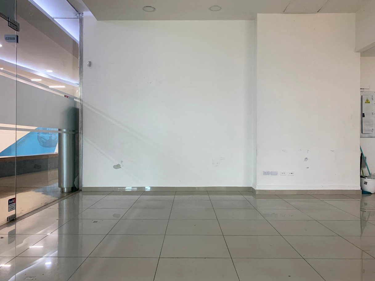 Local en arriendo en San Diego, Medellín, 53 m² · foto 4 de 5