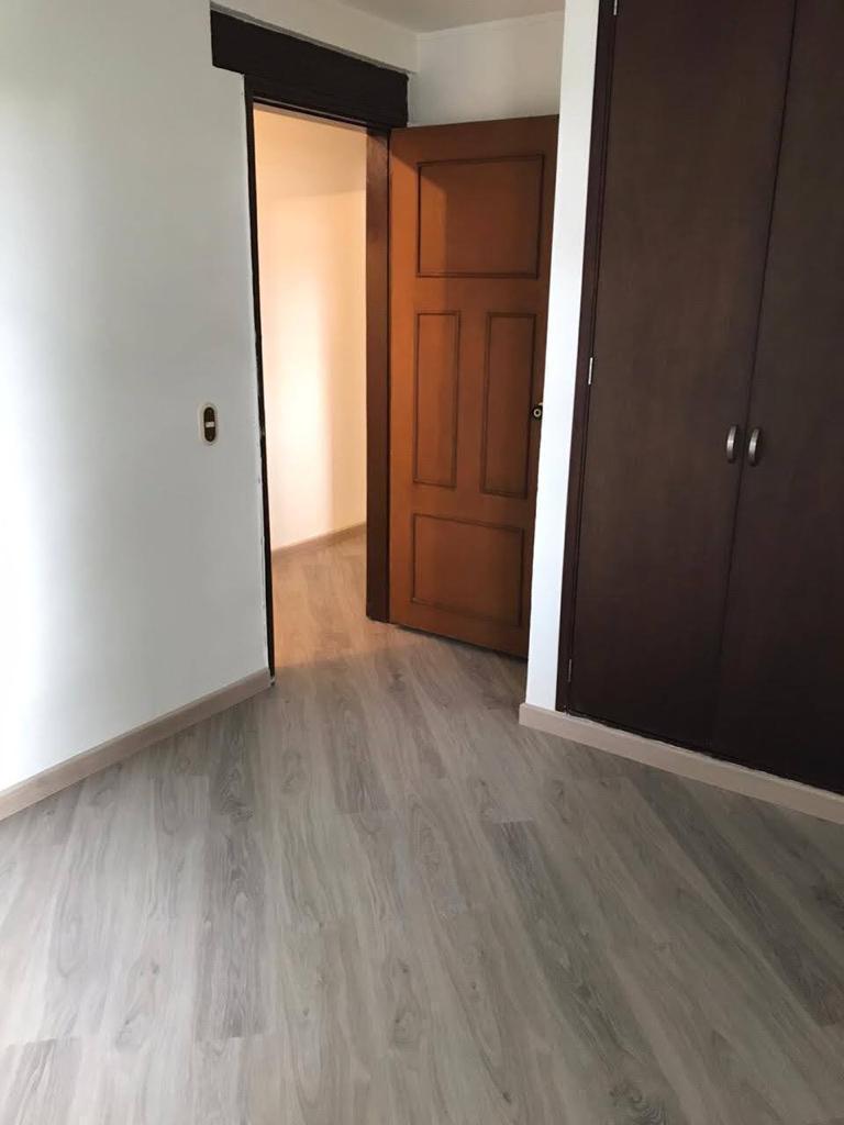 Apartamento de 1 alcoba en venta en Santa Ana Centro Comercial Boutique, Bogotá, 50 m² · foto 3 de 6