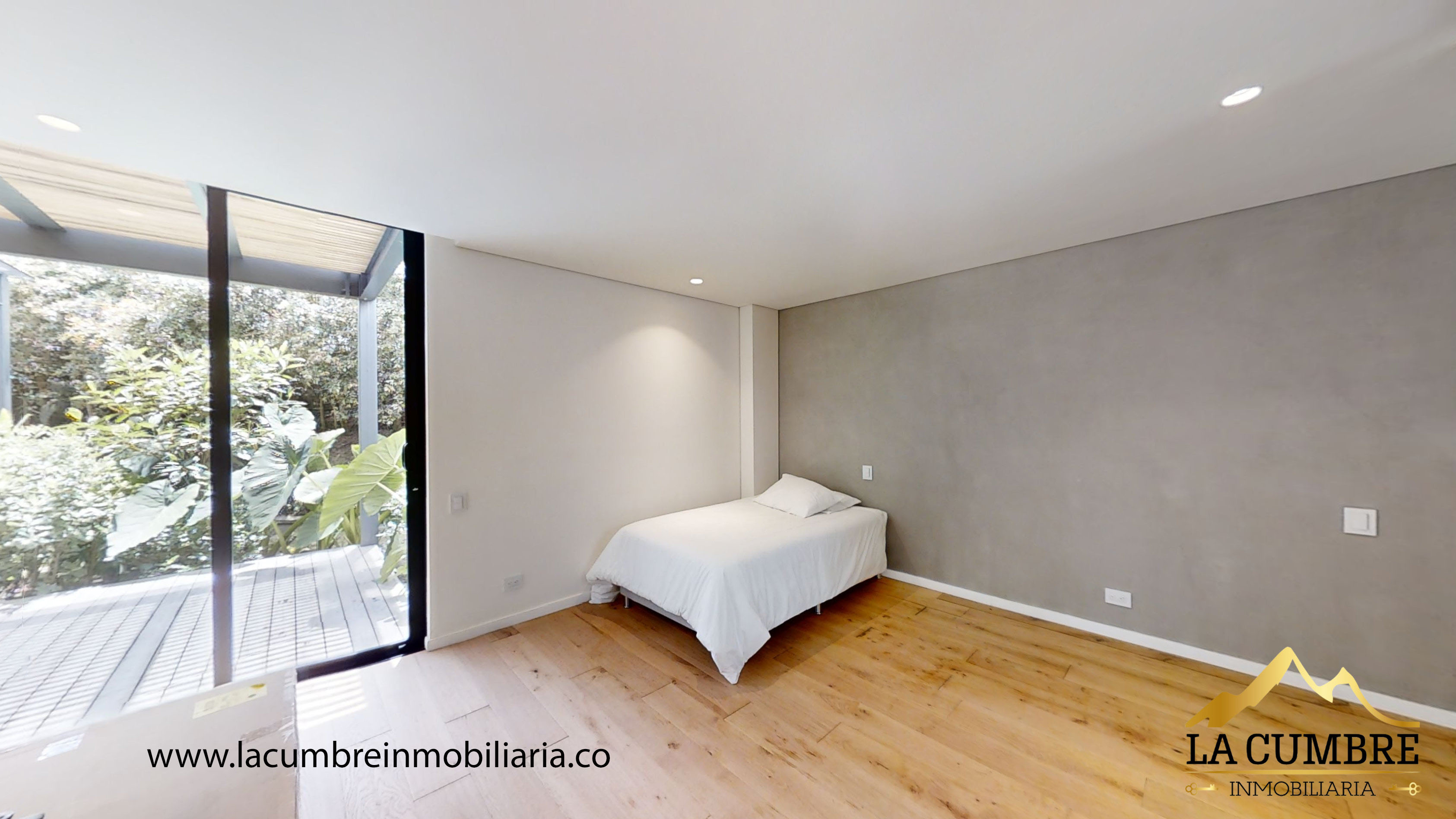 Casa de 3 alcobas en venta en Las Palmas, Envigado, 400 m² · foto 14 de 18