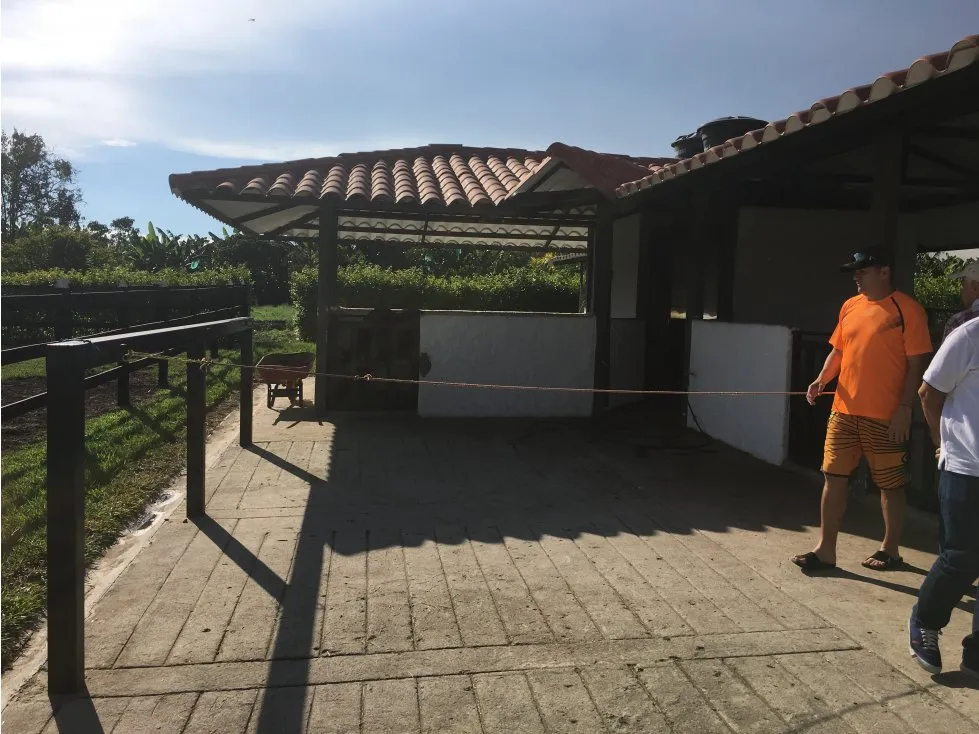 Finca en venta en Murillo, Armenia, 44800 m² · foto 17 de 24