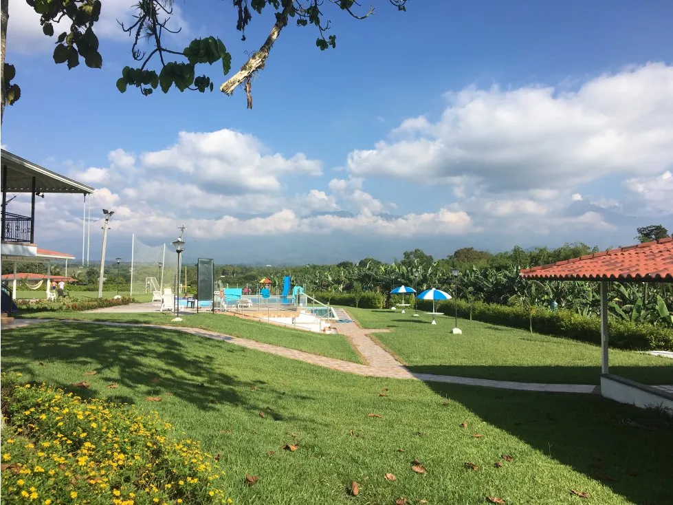 Finca en venta en Murillo, Armenia, 44800 m² · foto 22 de 24
