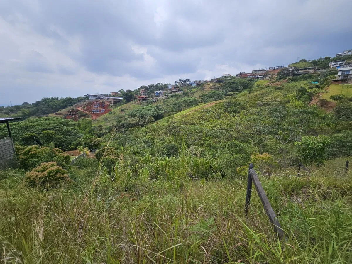 Lote en venta en La Sirena, Cali · foto 3 de 11