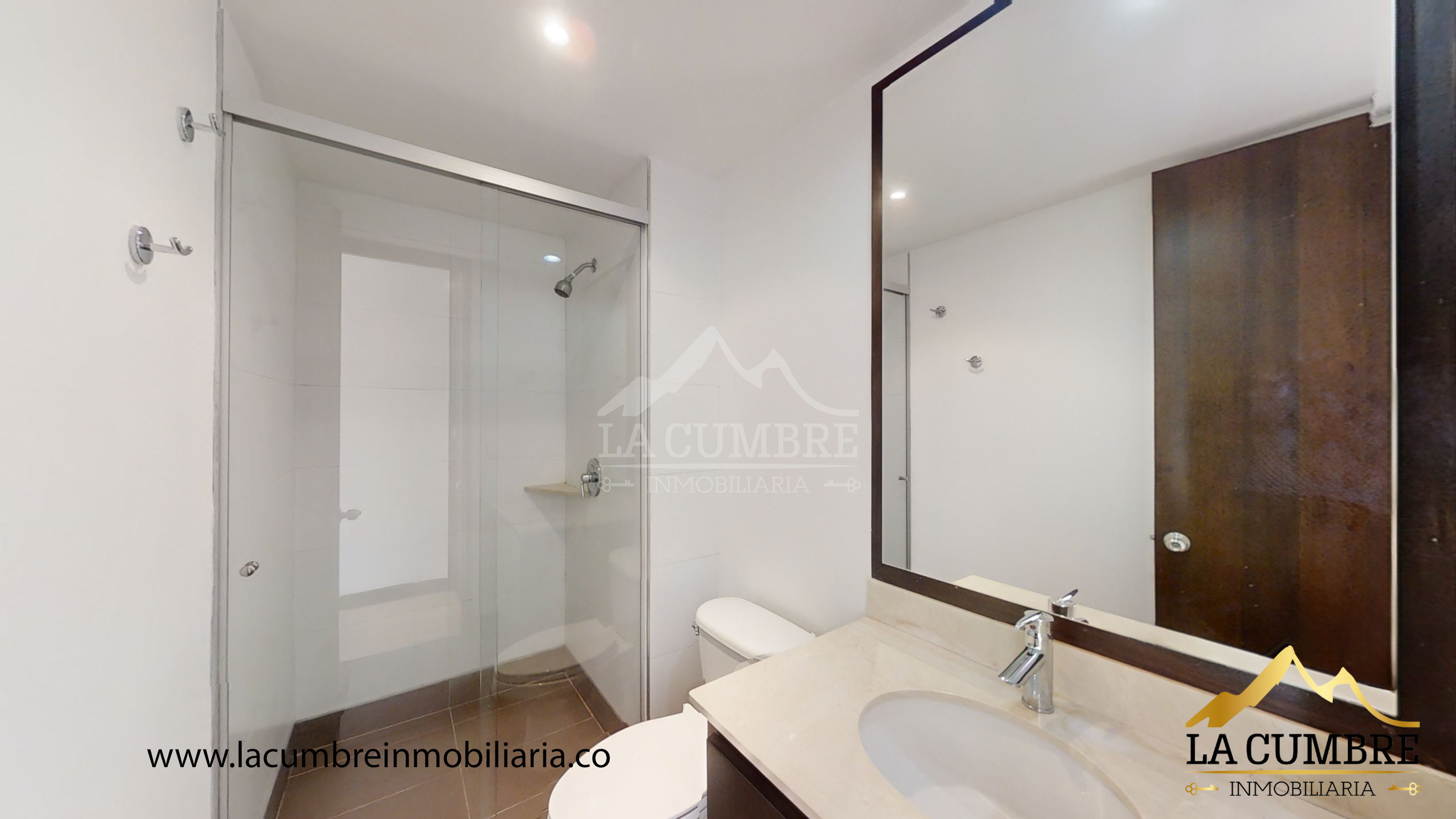 Apartamento en arriendo en El Tesoro, Medellín · foto 4 de 15