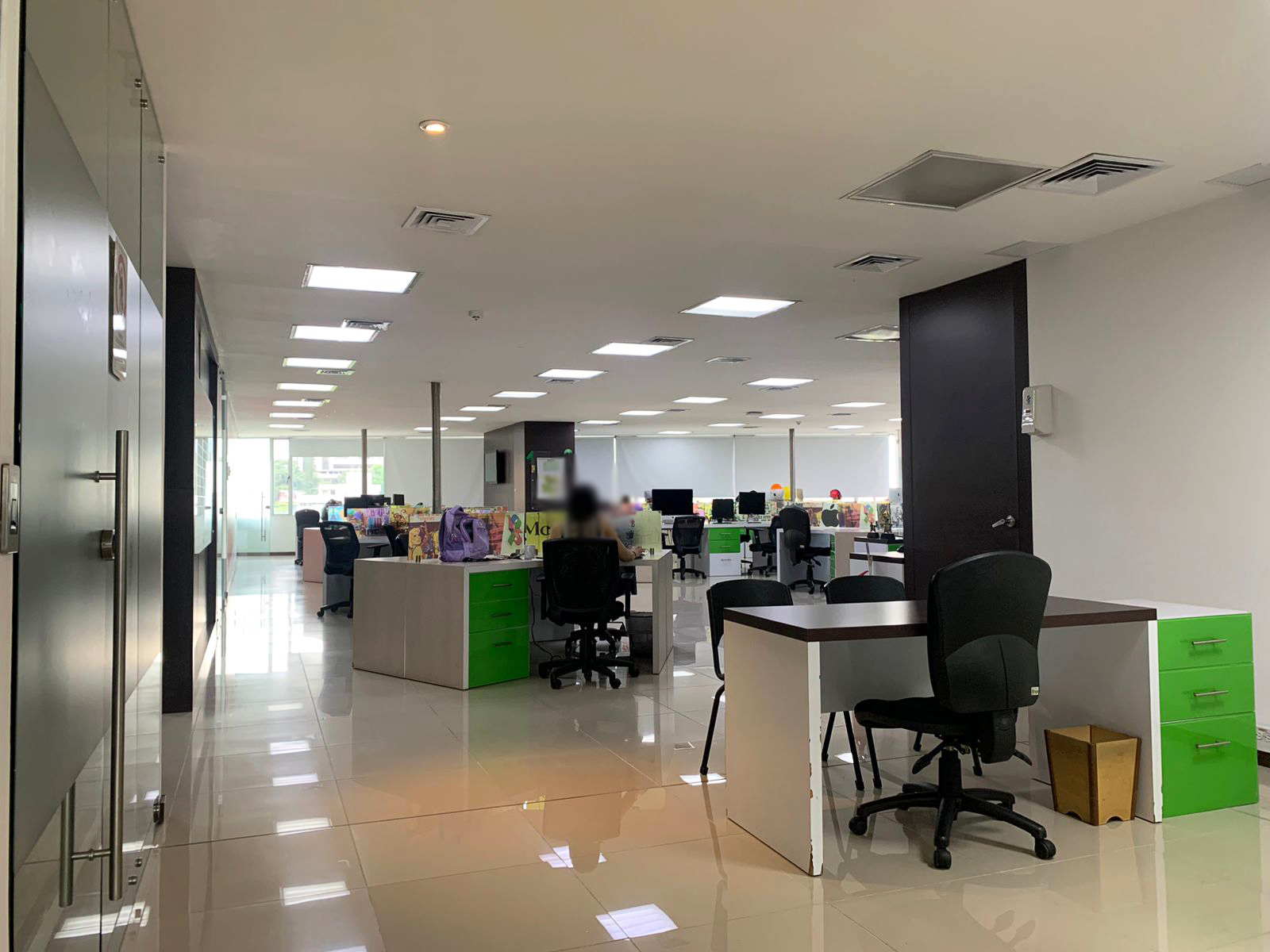 Oficina en arriendo en Villa Carlota, Medellín, 365 m² · foto 4 de 16