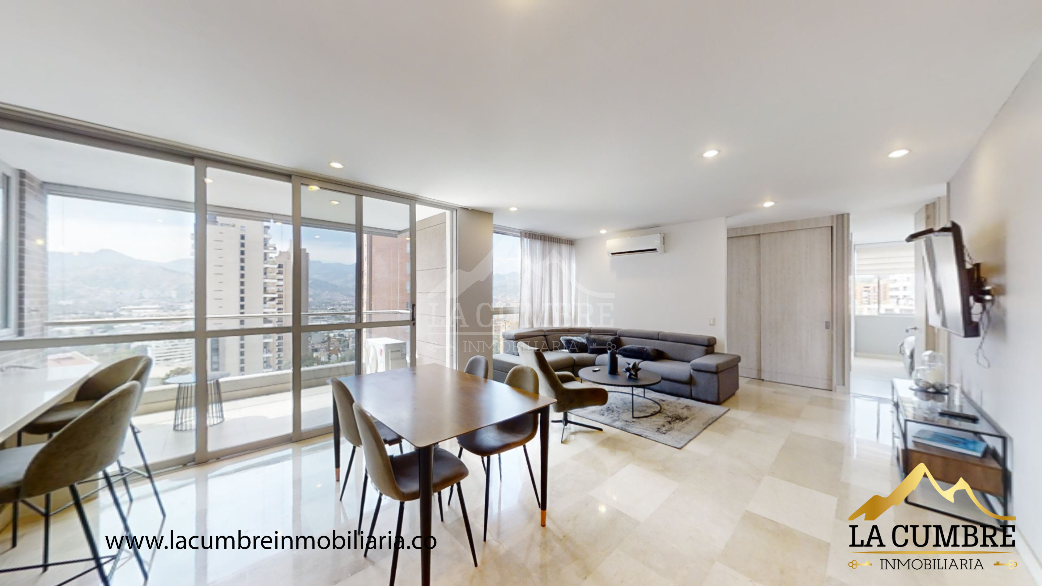 Apartamento en arriendo en Lalinde, Medellín · foto 3 de 13