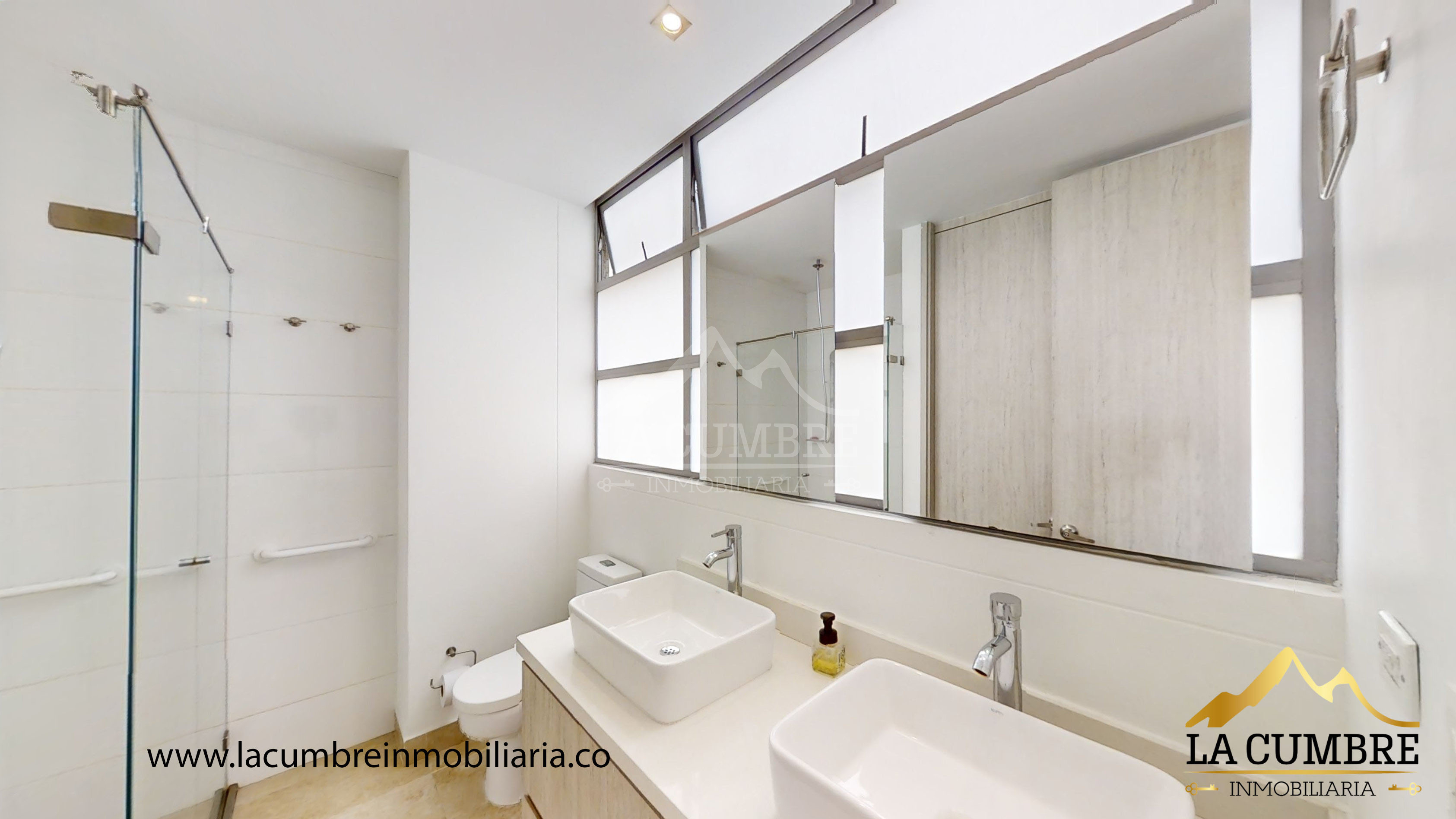 Apartamento en arriendo en Lalinde, Medellín · foto 8 de 13