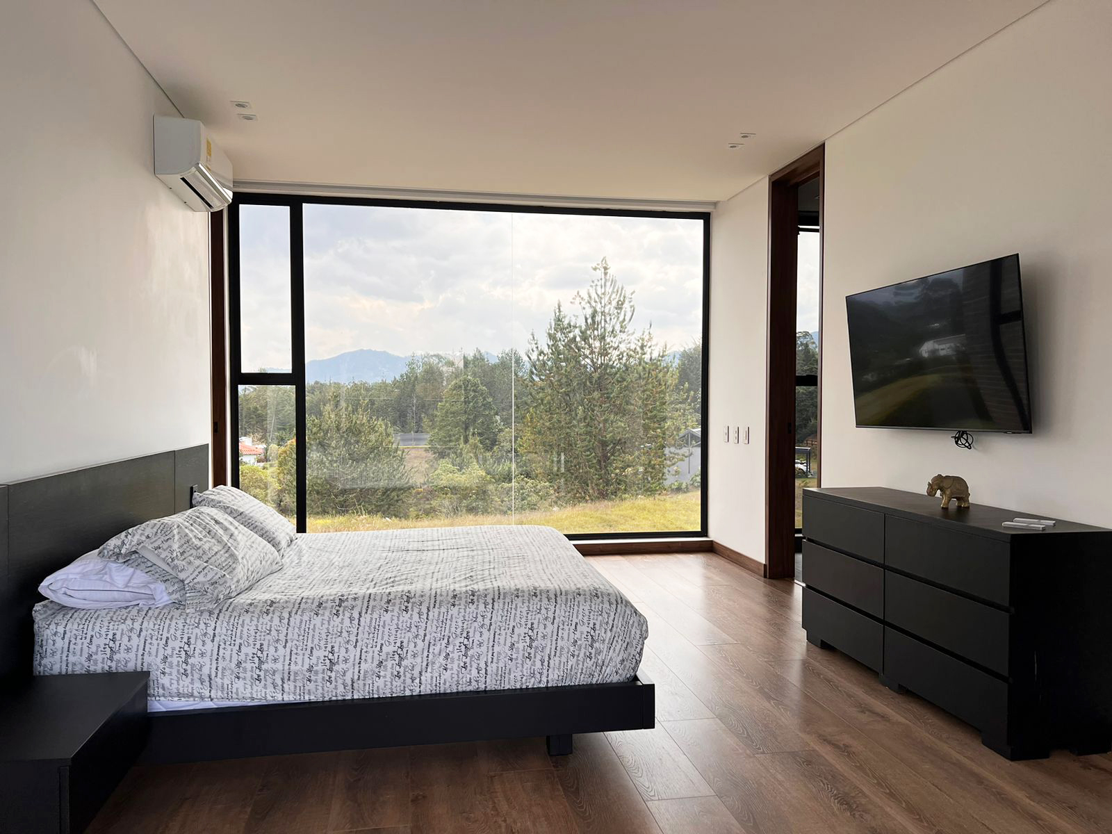 Casa de 4 alcobas en venta en La Ceja, 389 m² · foto 12 de 19