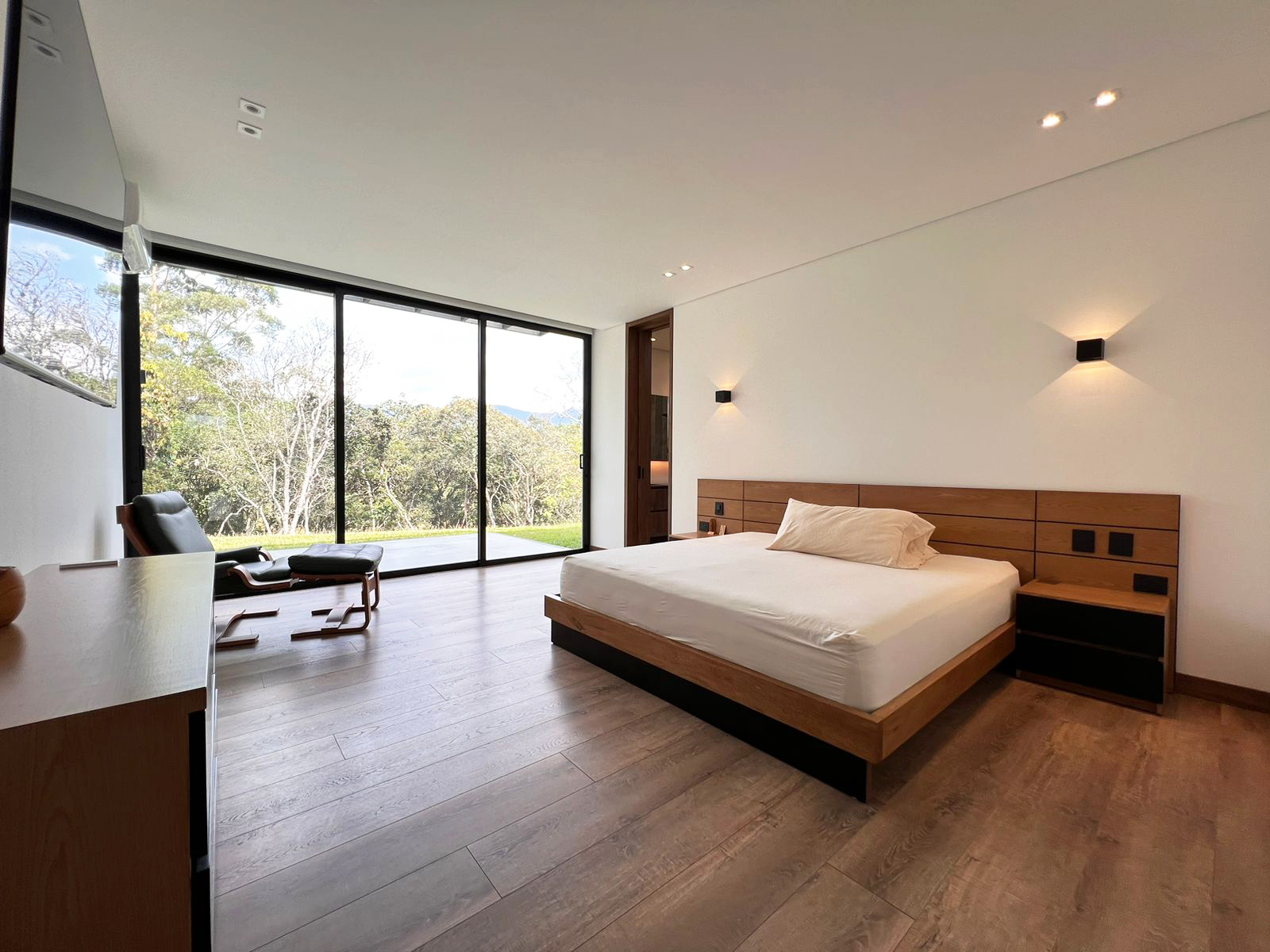 Casa de 4 alcobas en venta en La Ceja, 389 m² · foto 13 de 19