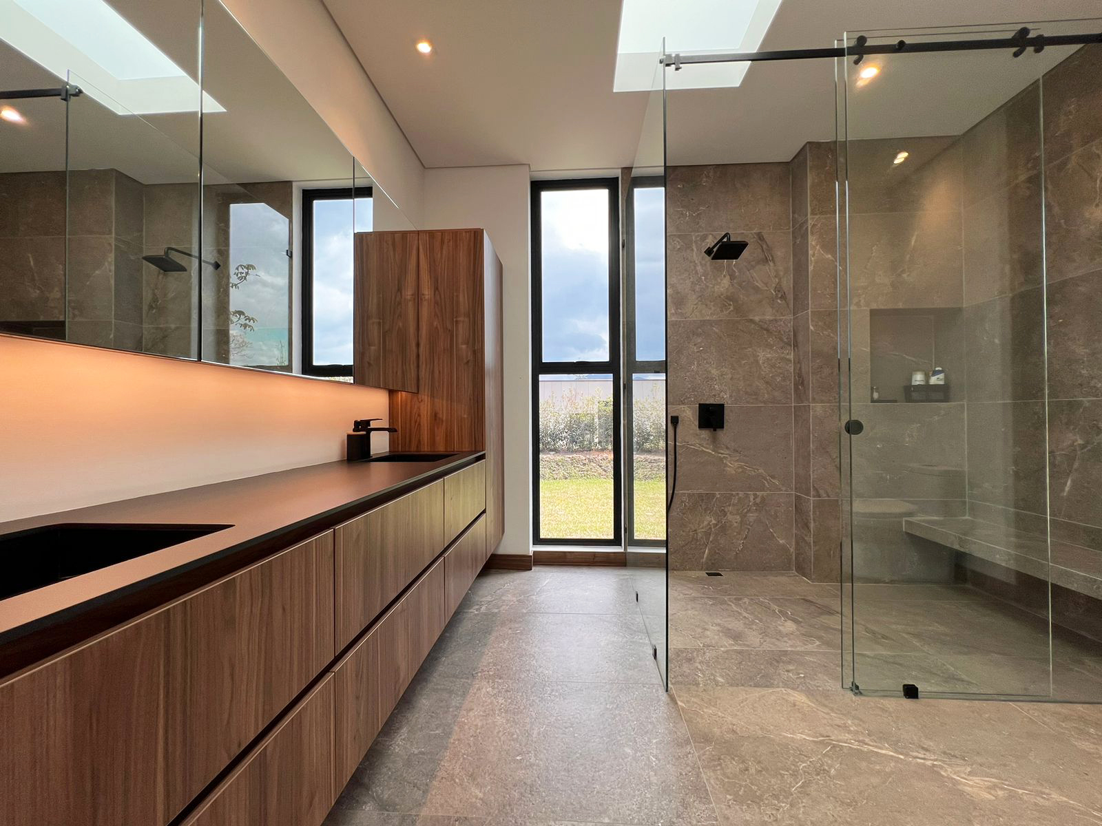 Casa de 4 alcobas en venta en La Ceja, 389 m² · foto 14 de 19