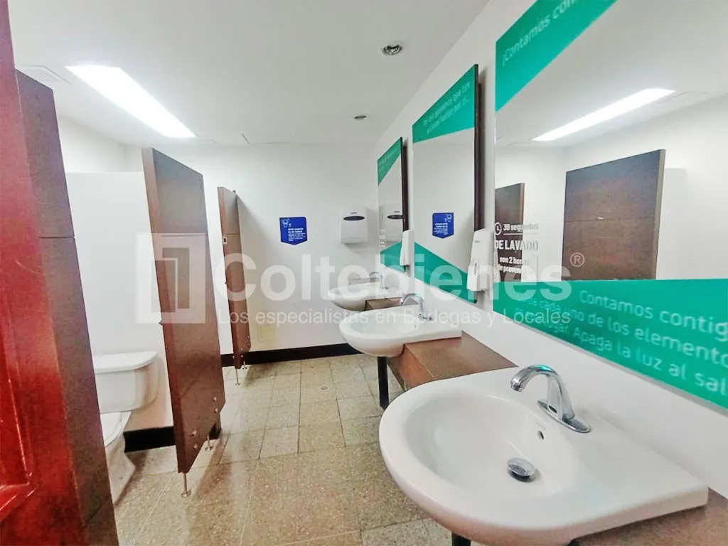 Local en arriendo en Santa Fe, Medellín, 462 m² · foto 14 de 19