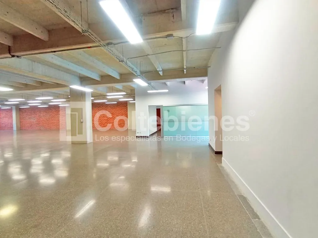 Local en arriendo en Santa Fe, Medellín, 462 m² · foto 5 de 19
