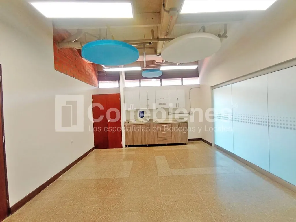 Local en arriendo en Santa Fe, Medellín, 462 m² · foto 9 de 19