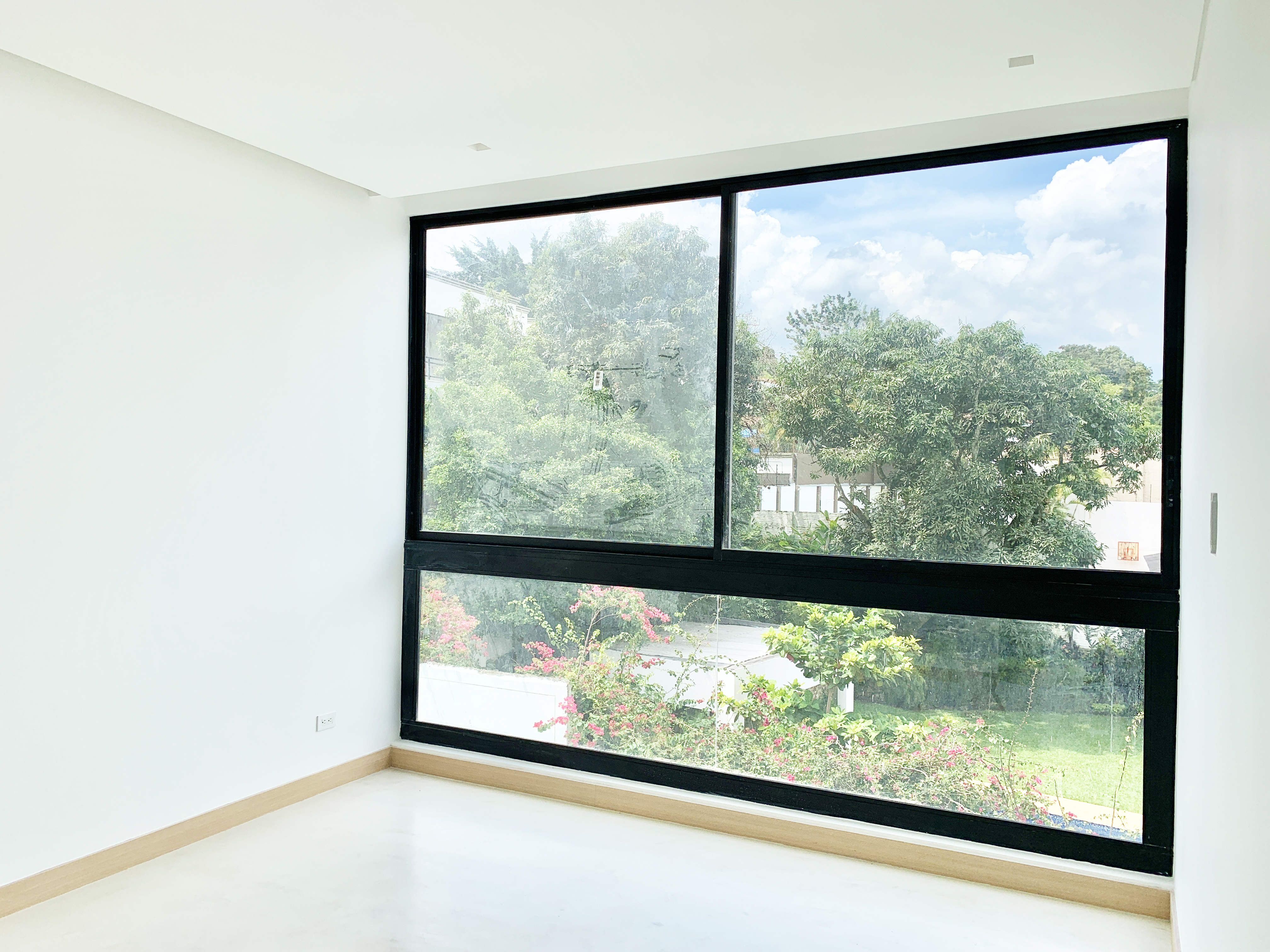 Apartamento de 3 alcobas en venta en Ciudad Jardin, Cali, 254 m² · foto 19 de 23