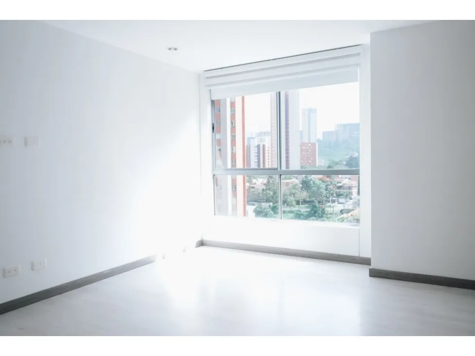 Apartamento de 3 alcobas en venta en Vegas De San Jose, Sabaneta, 93 m² · foto 8 de 10