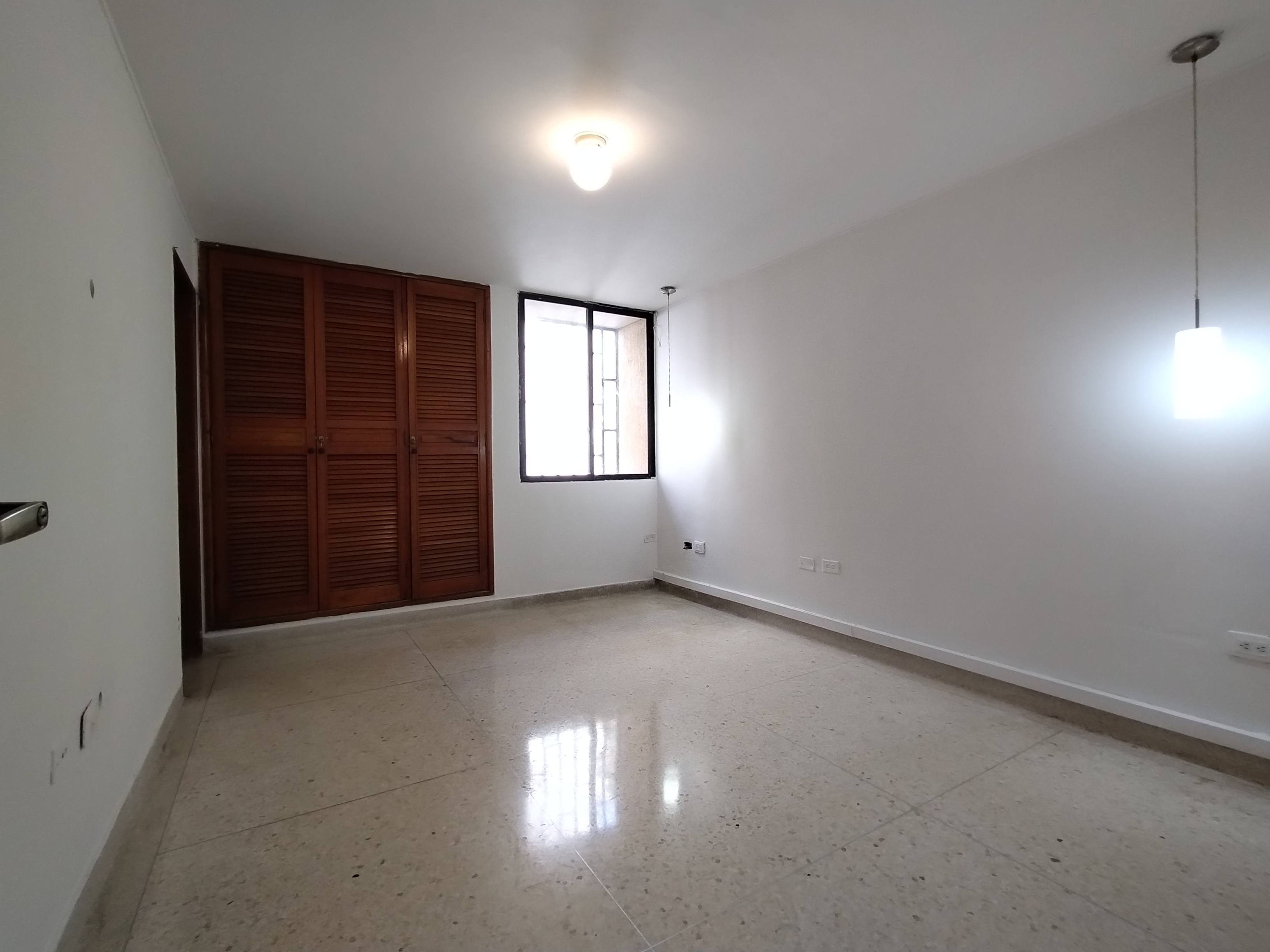 Apartamento de 3 alcobas en arriendo en El Country, Barranquilla, 117 m² · foto 5 de 14