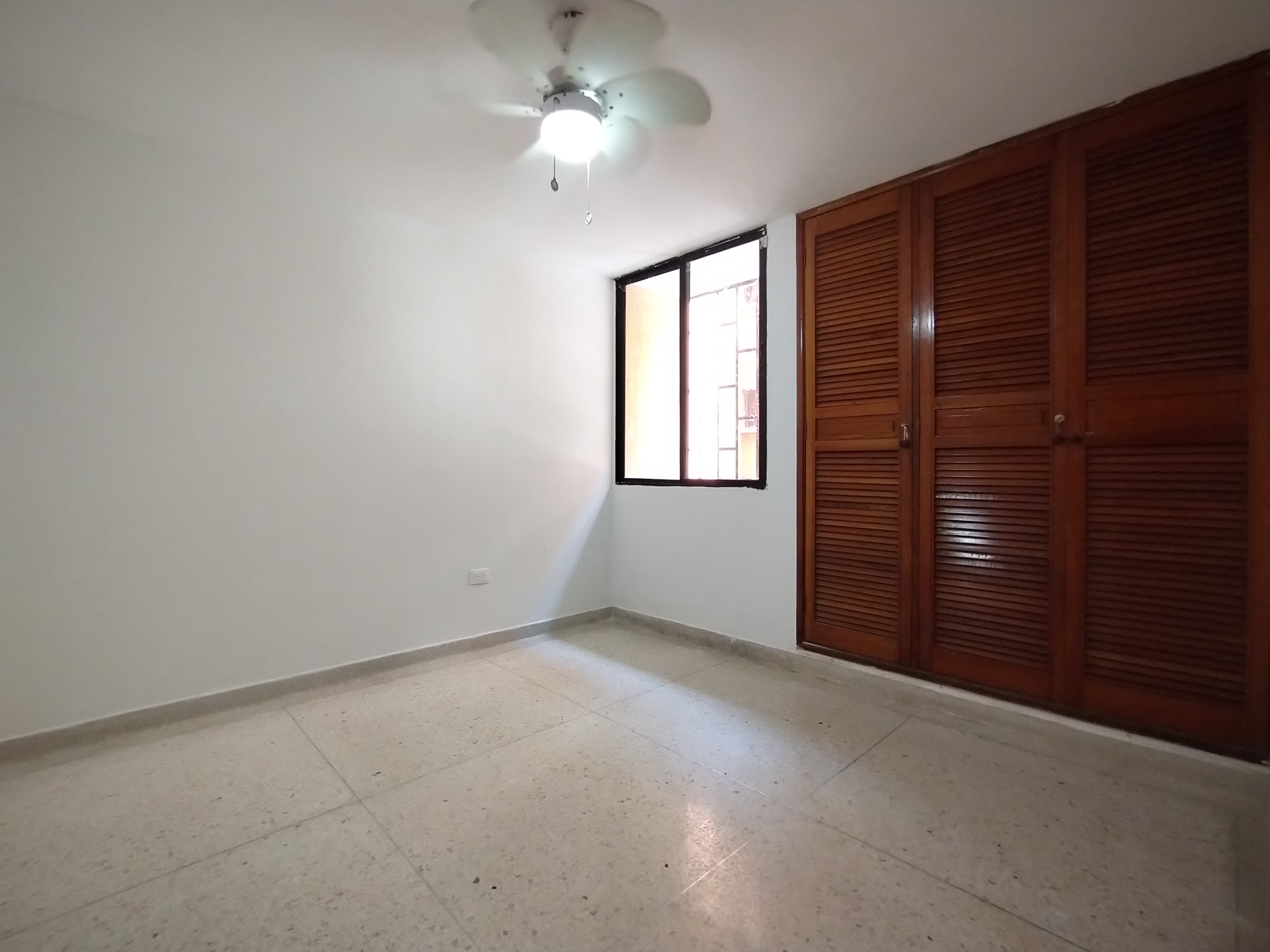 Apartamento de 3 alcobas en arriendo en El Country, Barranquilla, 117 m² · foto 9 de 14