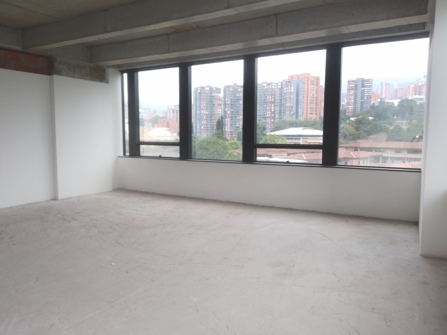 Oficina en arriendo en La Florida, Medellín, 69 m² · foto 13 de 14