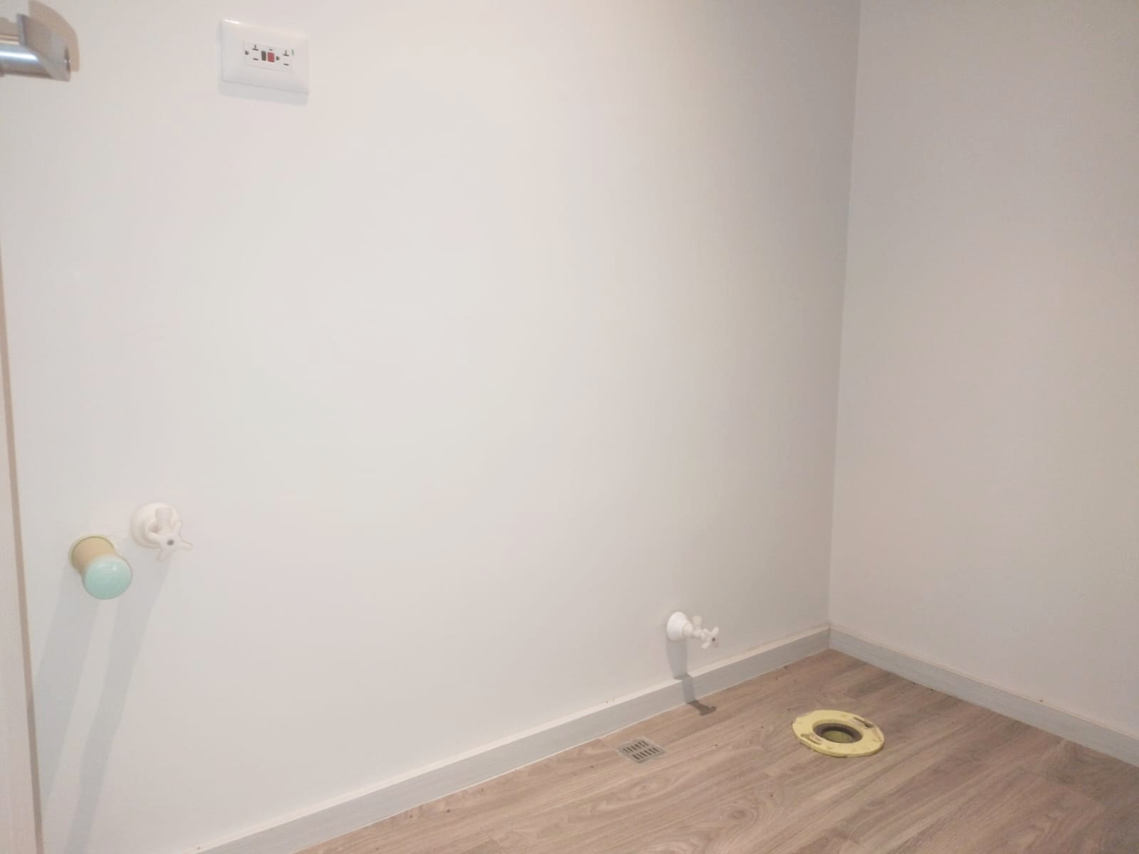 Oficina en arriendo en La Florida, Medellín, 69 m² · foto 4 de 14