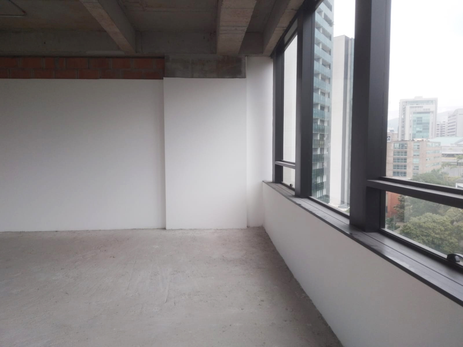 Oficina en arriendo en La Florida, Medellín, 69 m² · foto 5 de 14